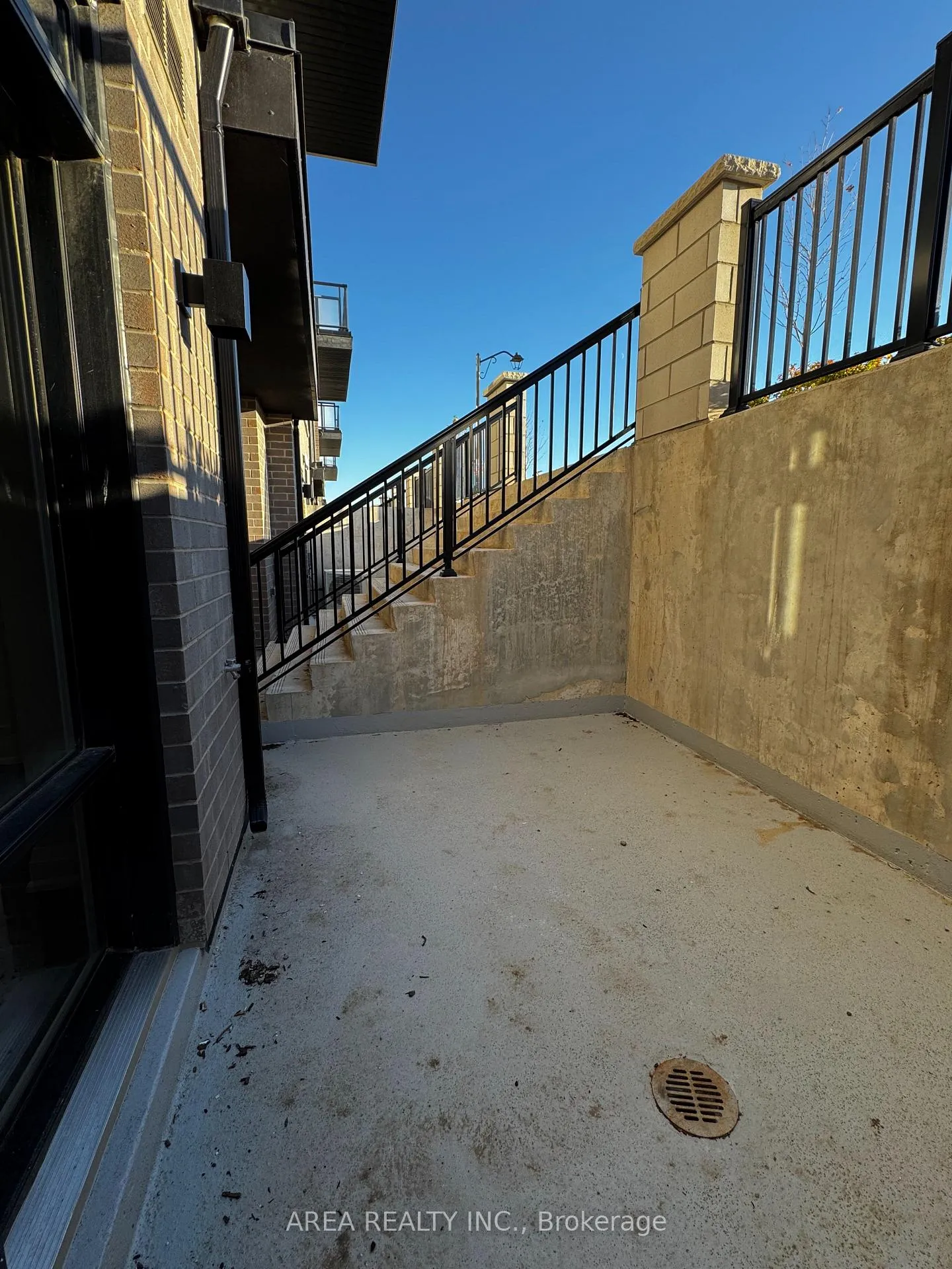 Photo 19 of Unit 125, 1565 Rose Way, Milton, Cobban — HOMEH