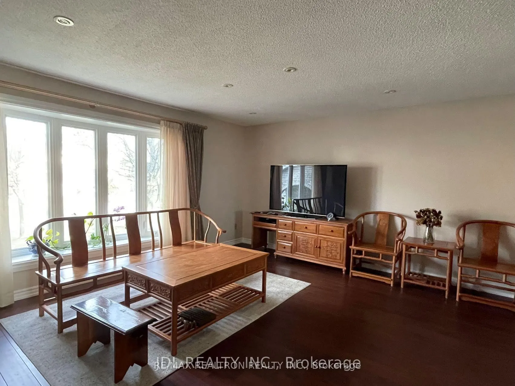 Photo 2 of Unit ROOM A, 39 Bakerdale Road, Markham, Bullock — HOMEH