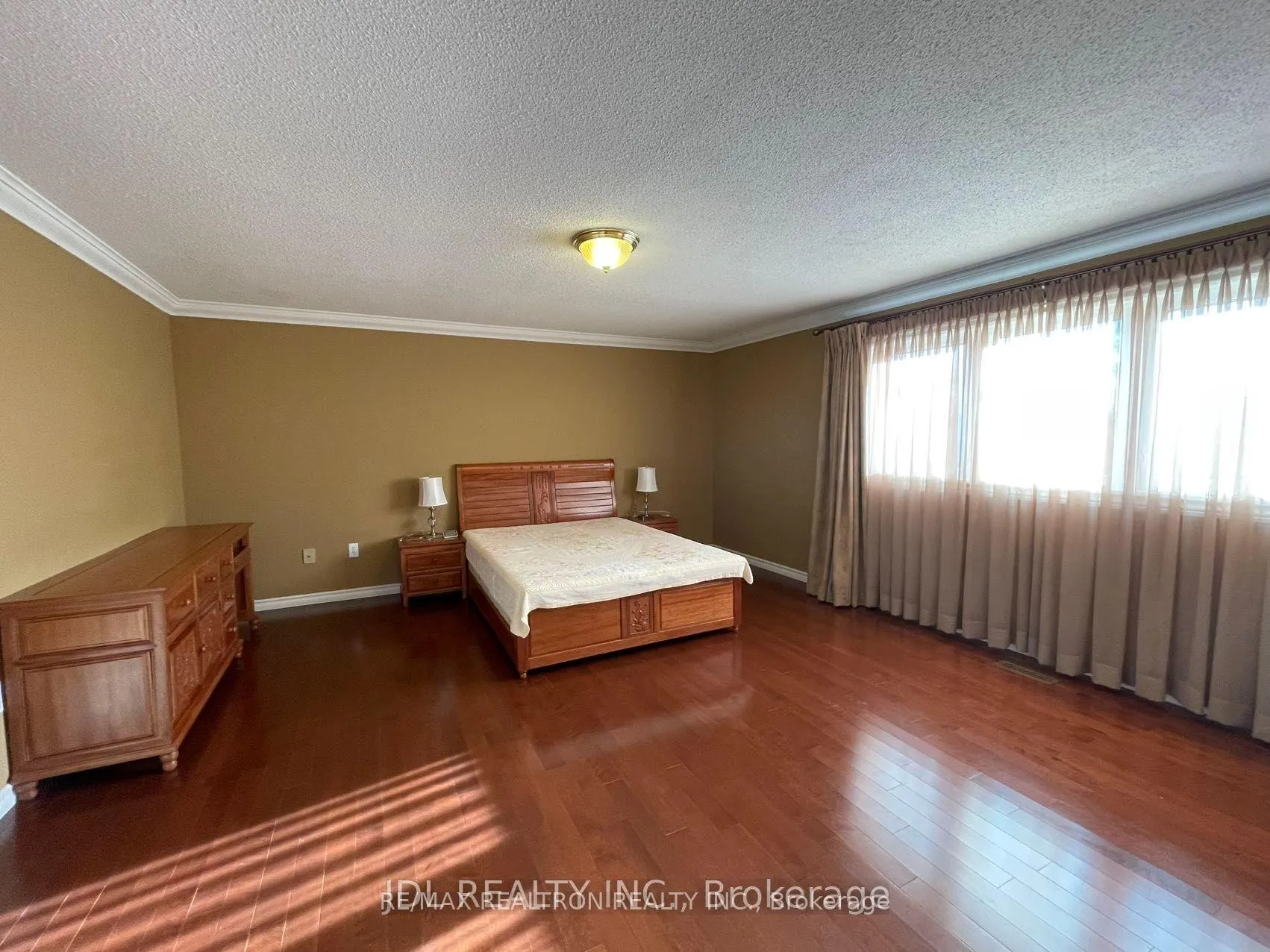 Photo 5 of Unit ROOM A, 39 Bakerdale Road, Markham, Bullock — HOMEH