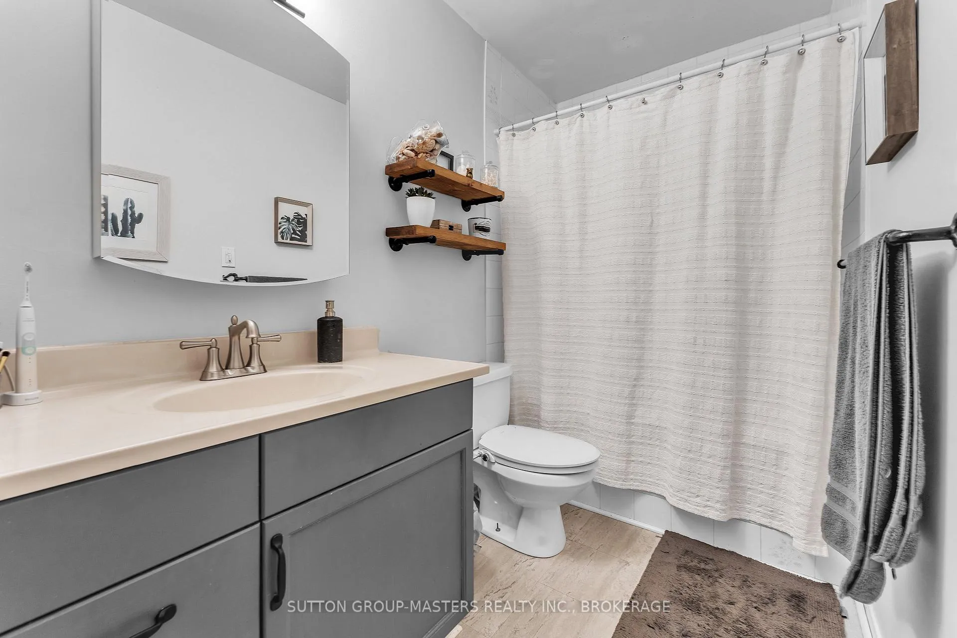 Photo 8 of 156 Pruyn Crescent, Loyalist, Bath — HOMEH