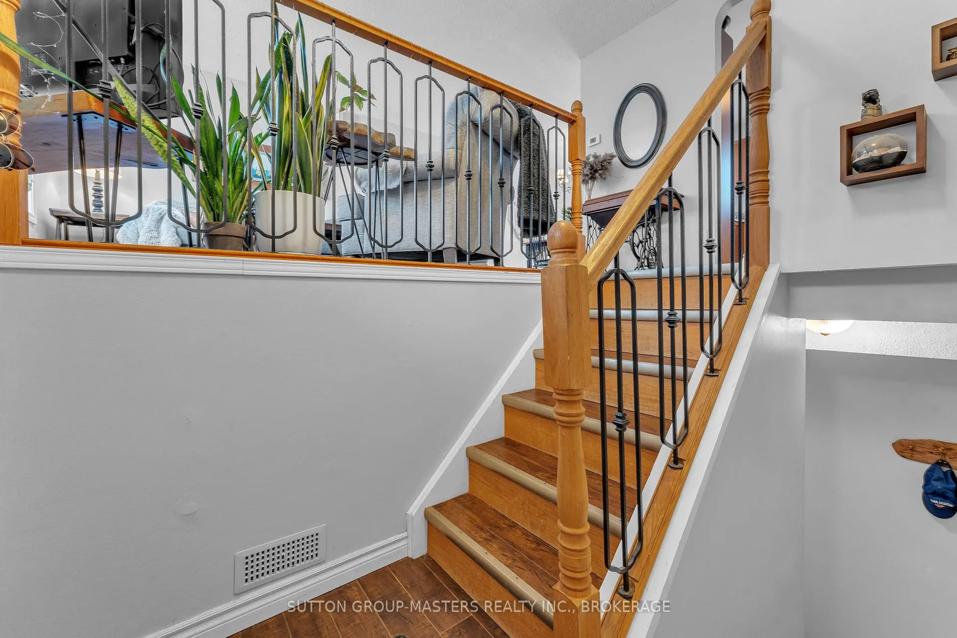 Photo 21 of 156 Pruyn Crescent, Loyalist, Bath — HOMEH