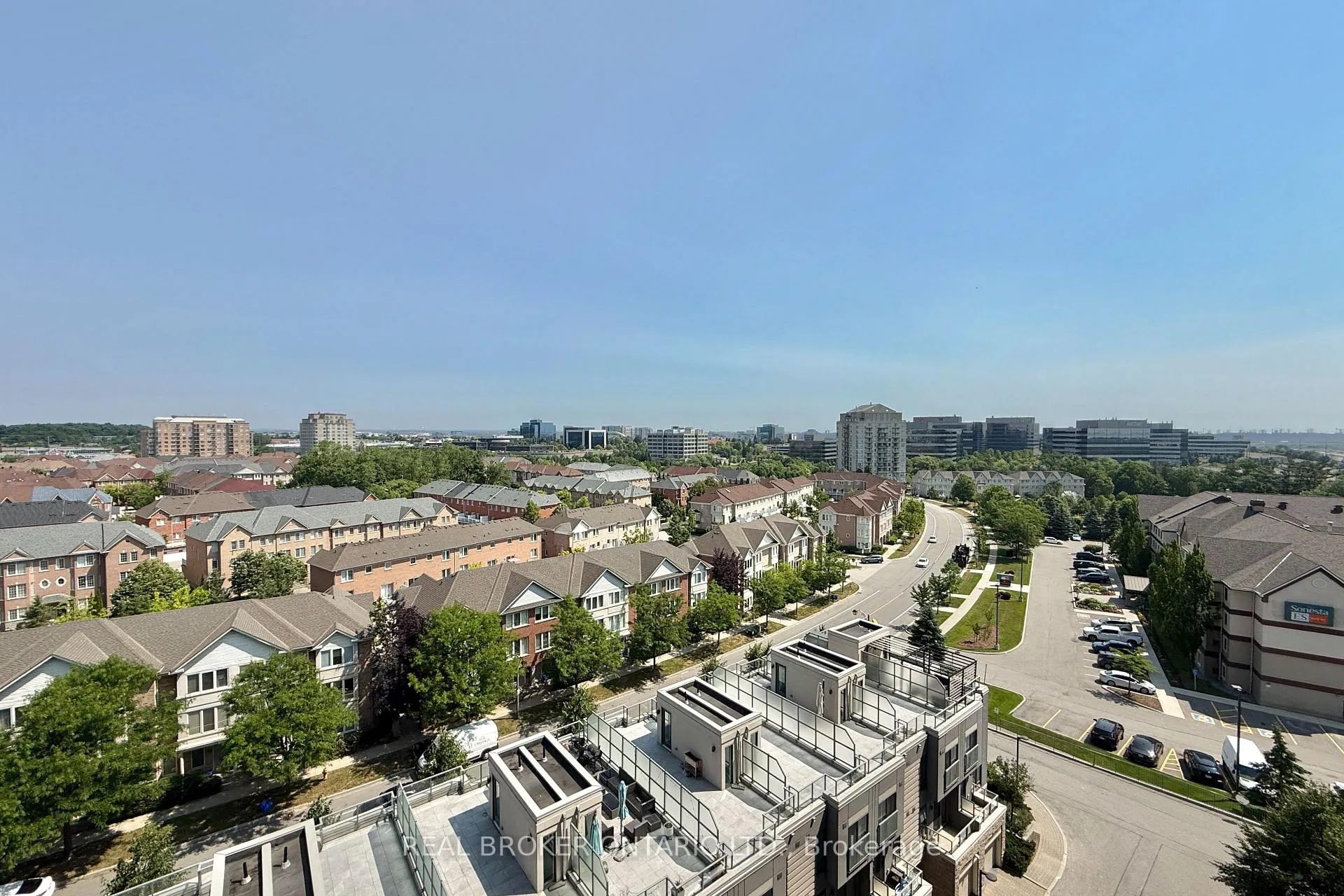 Photo 16 of Unit 1018, 325 South Park Road, Markham, Commerce Valley — HOMEH
