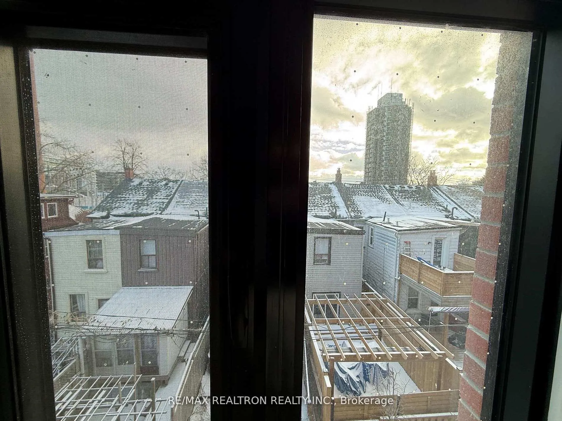 Photo 11 of Unit 312, 485 Logan Avenue, Toronto, South Riverdale — HOMEH