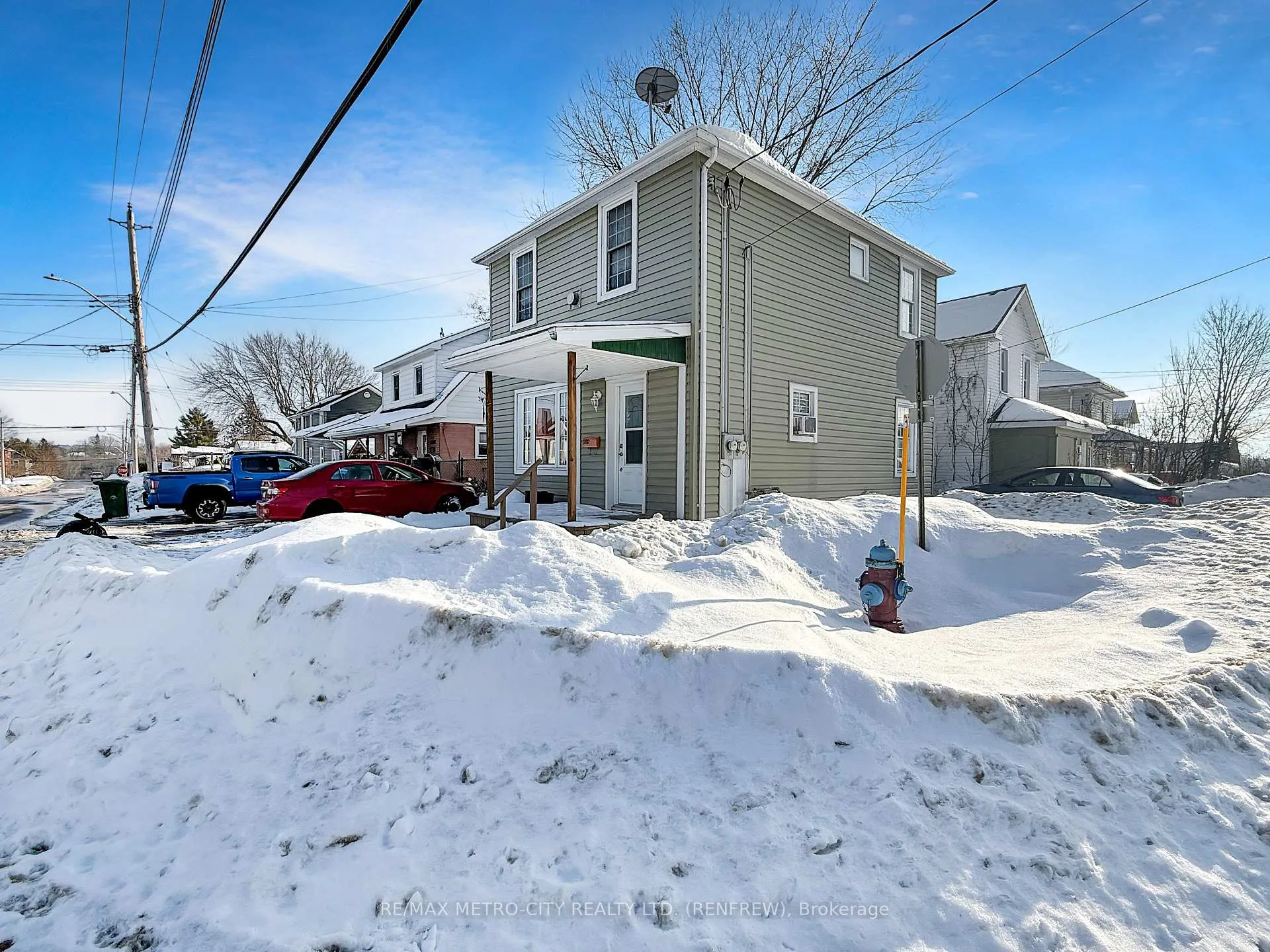 Photo 21 of 362-370 Baldwin Street, Renfrew — HOMEH