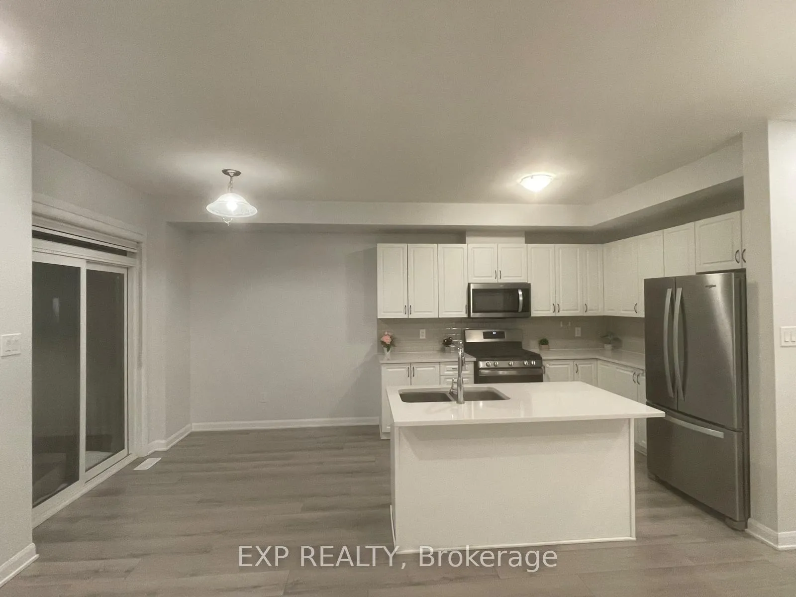 Photo 7 of 1075 Ballyhale Heights, Ottawa, Barrhaven - Half Moon Bay — HOMEH