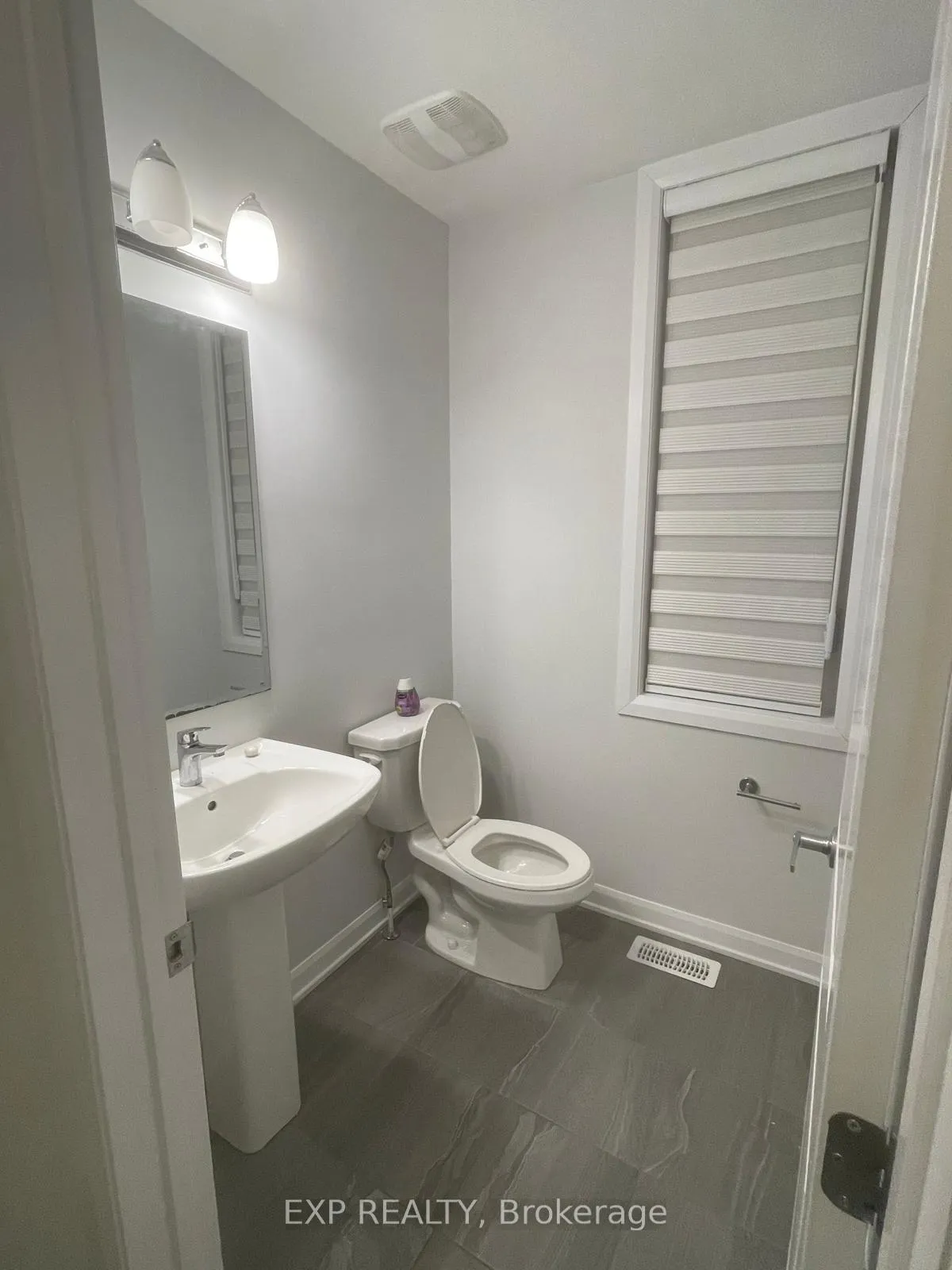 Photo 12 of 1075 Ballyhale Heights, Ottawa, Barrhaven - Half Moon Bay — HOMEH