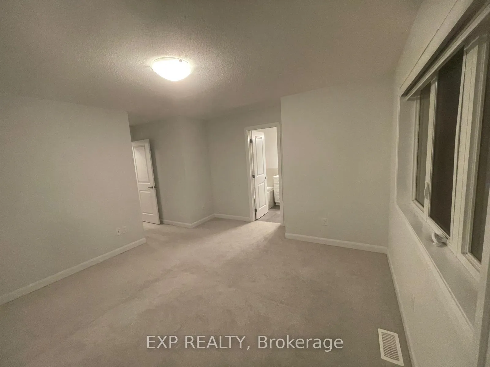 Photo 18 of 1075 Ballyhale Heights, Ottawa, Barrhaven - Half Moon Bay — HOMEH