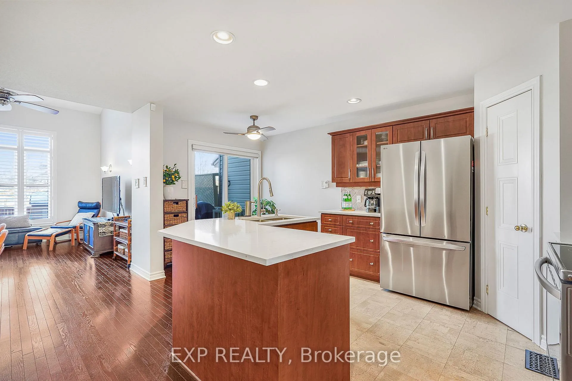 Photo 6 of 2092 Melette Crescent, Ottawa, Avalon East — HOMEH