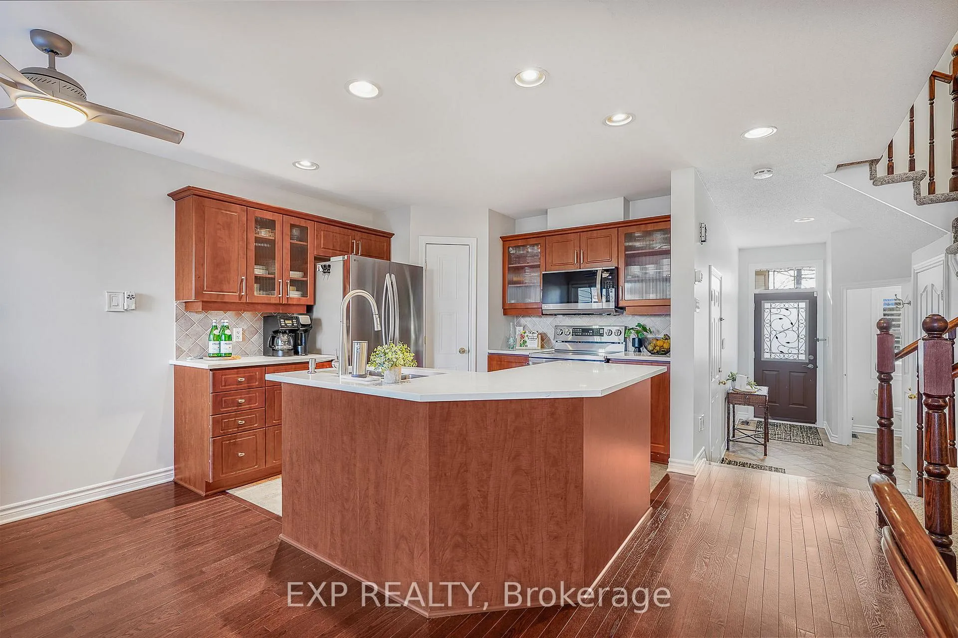 Photo 7 of 2092 Melette Crescent, Ottawa, Avalon East — HOMEH