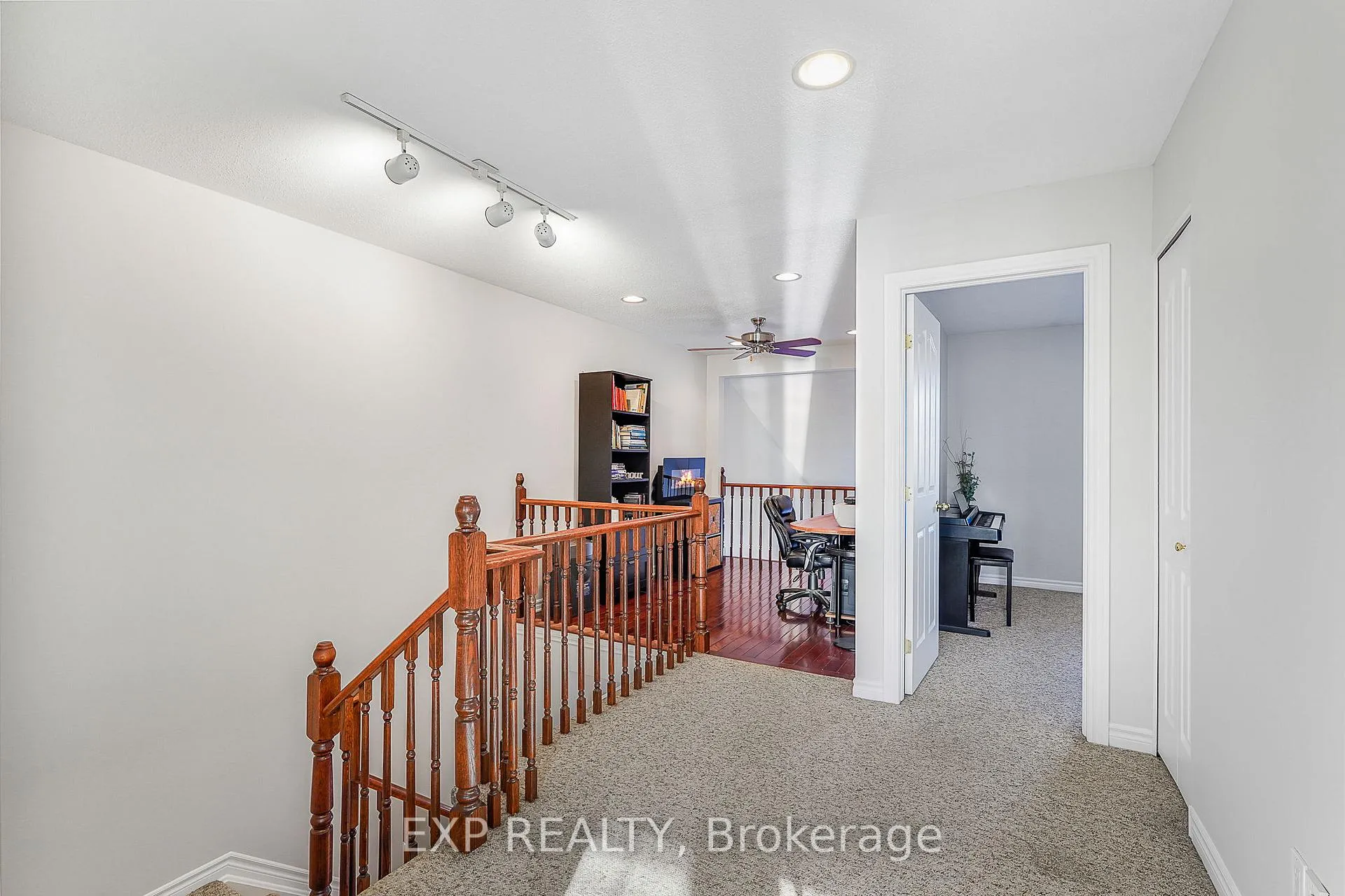 Photo 17 of 2092 Melette Crescent, Ottawa, Avalon East — HOMEH