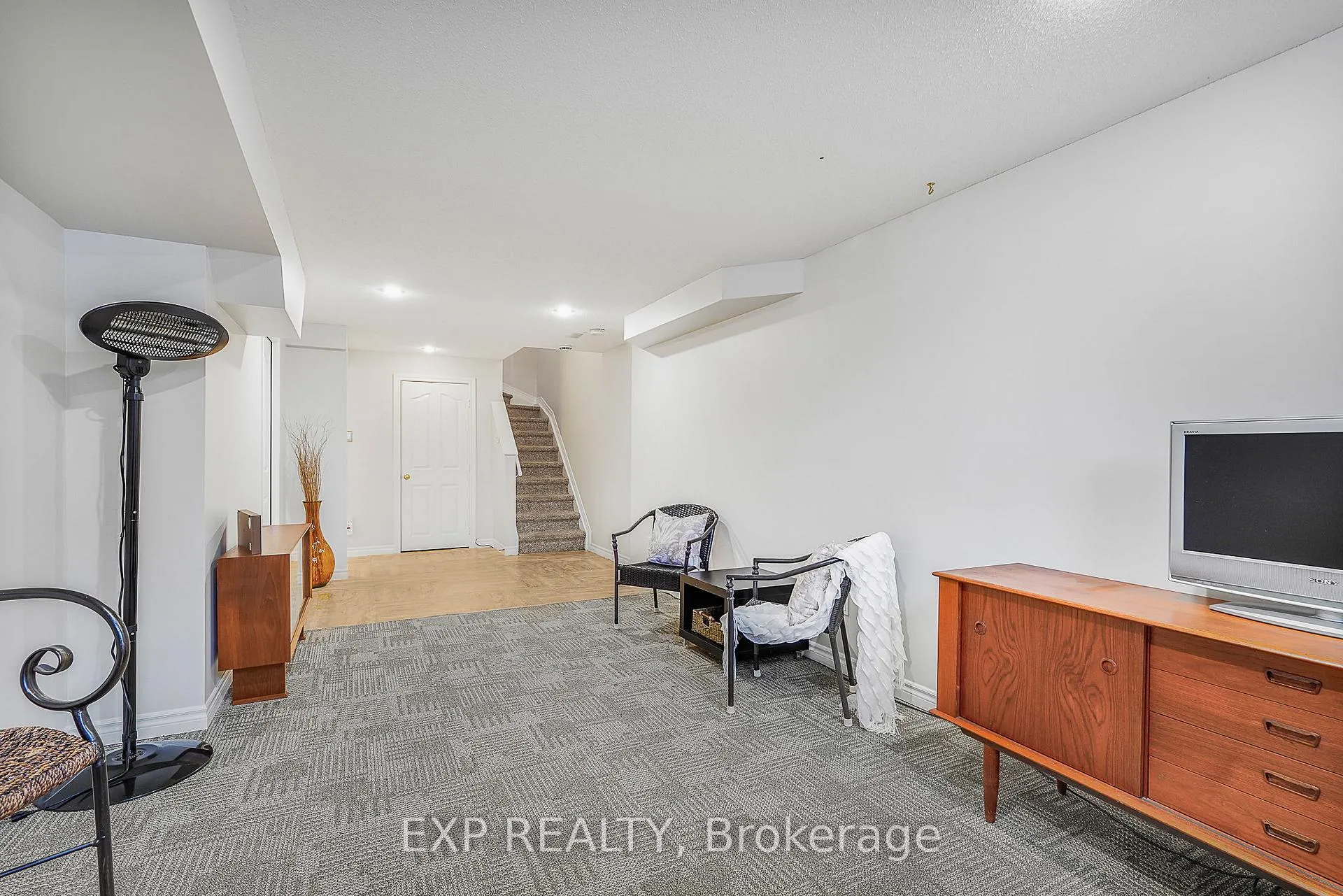 Photo 25 of 2092 Melette Crescent, Ottawa, Avalon East — HOMEH
