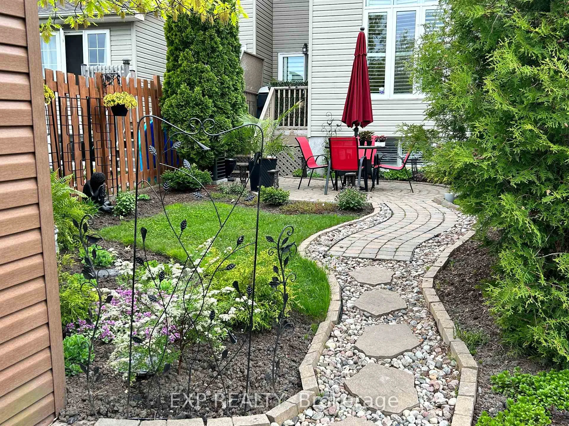 Photo 31 of 2092 Melette Crescent, Ottawa, Avalon East — HOMEH