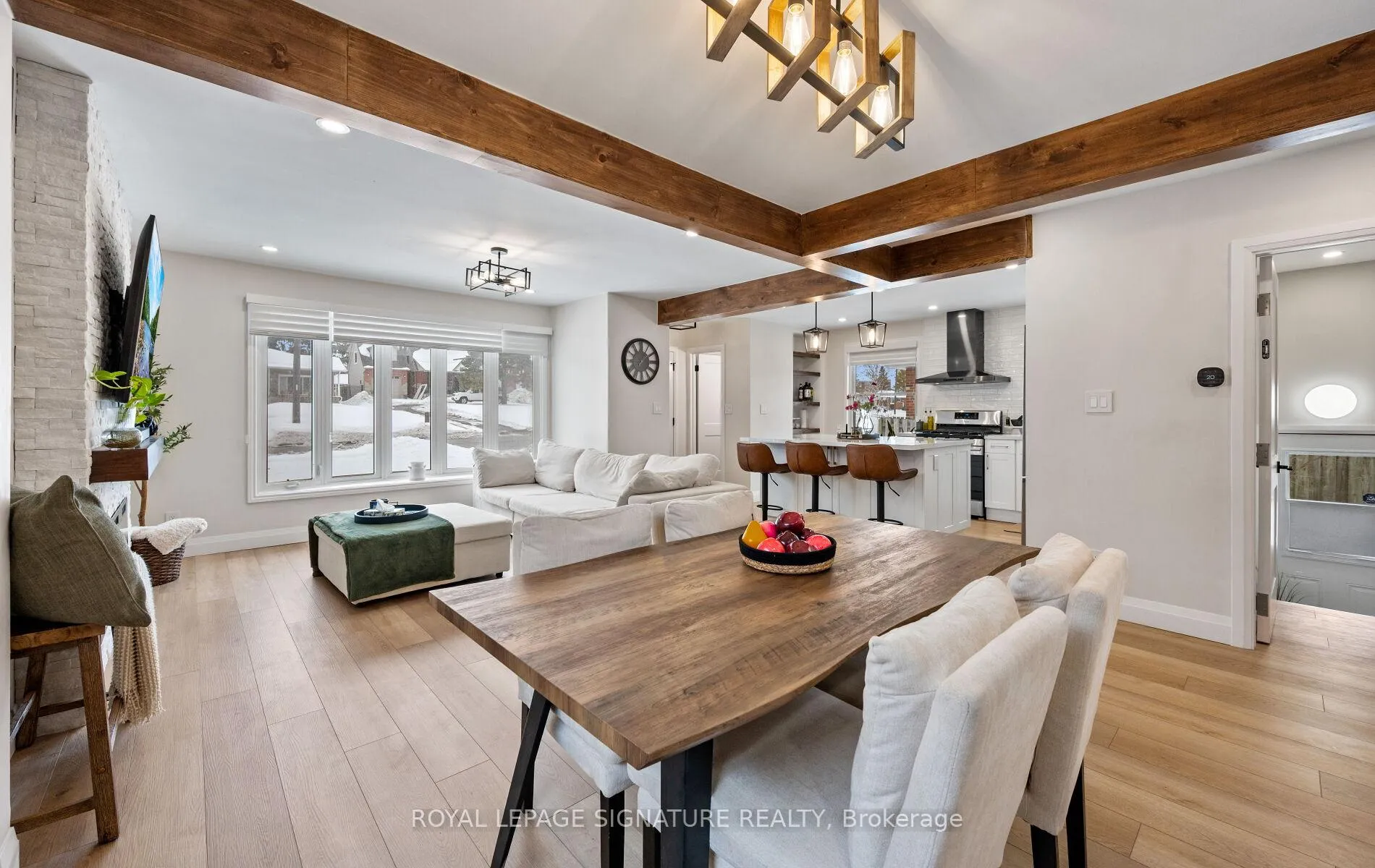Photo 1 of 357 Rossland Road E, Oshawa, O'Neill — HOMEH