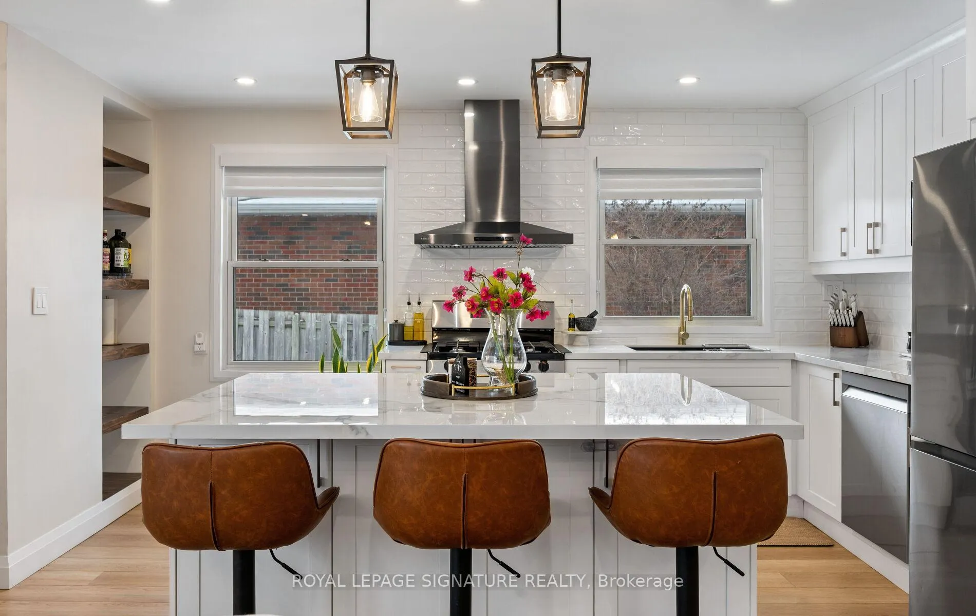 Photo 16 of 357 Rossland Road E, Oshawa, O'Neill — HOMEH