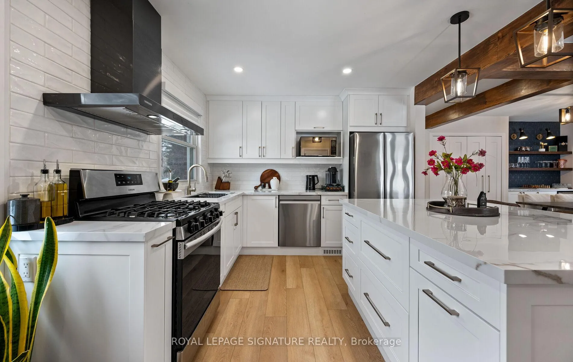 Photo 20 of 357 Rossland Road E, Oshawa, O'Neill — HOMEH