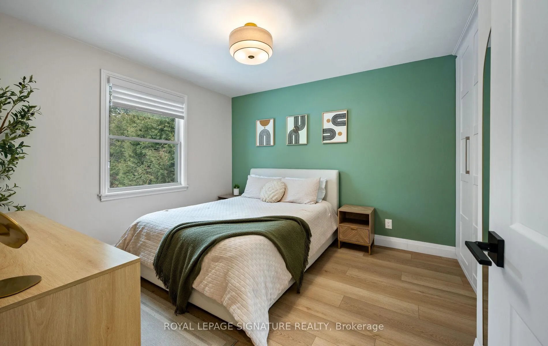 Photo 25 of 357 Rossland Road E, Oshawa, O'Neill — HOMEH