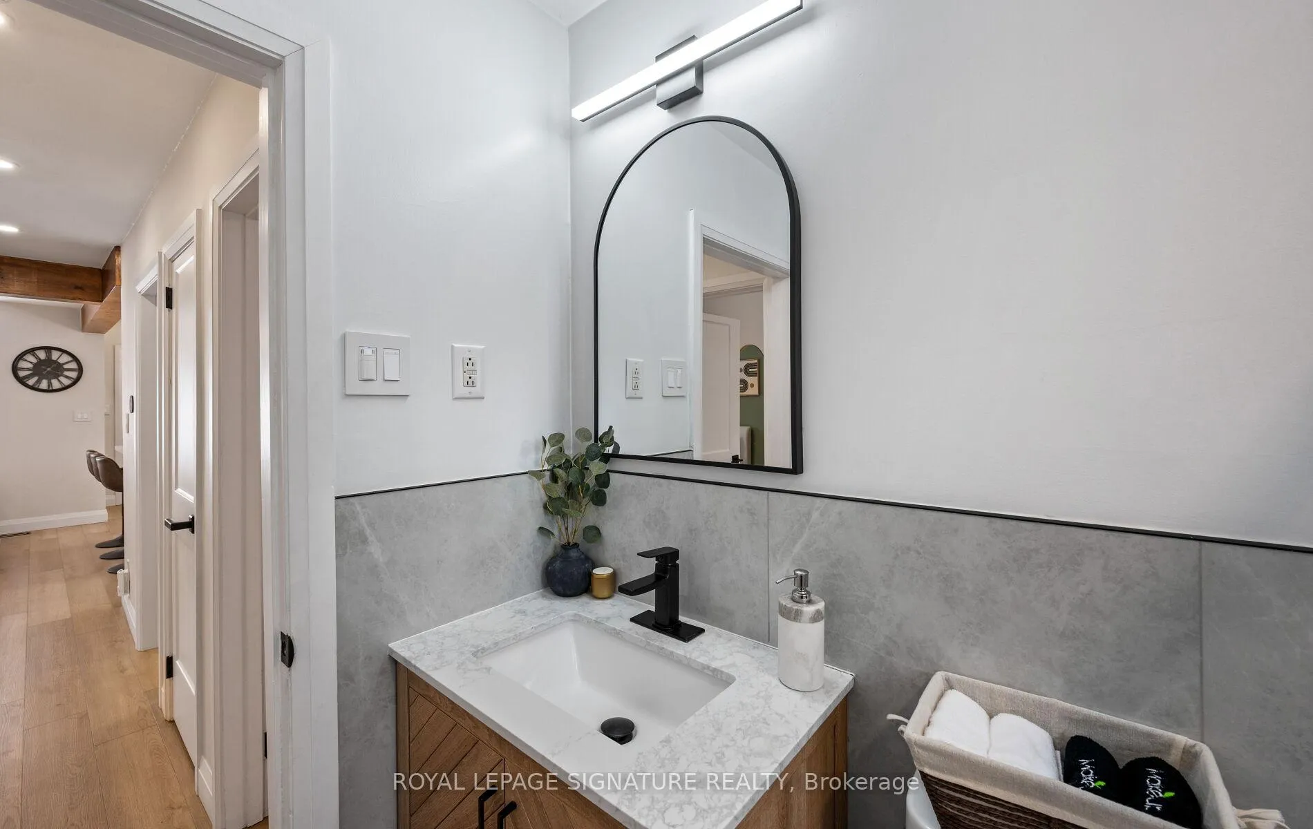 Photo 33 of 357 Rossland Road E, Oshawa, O'Neill — HOMEH
