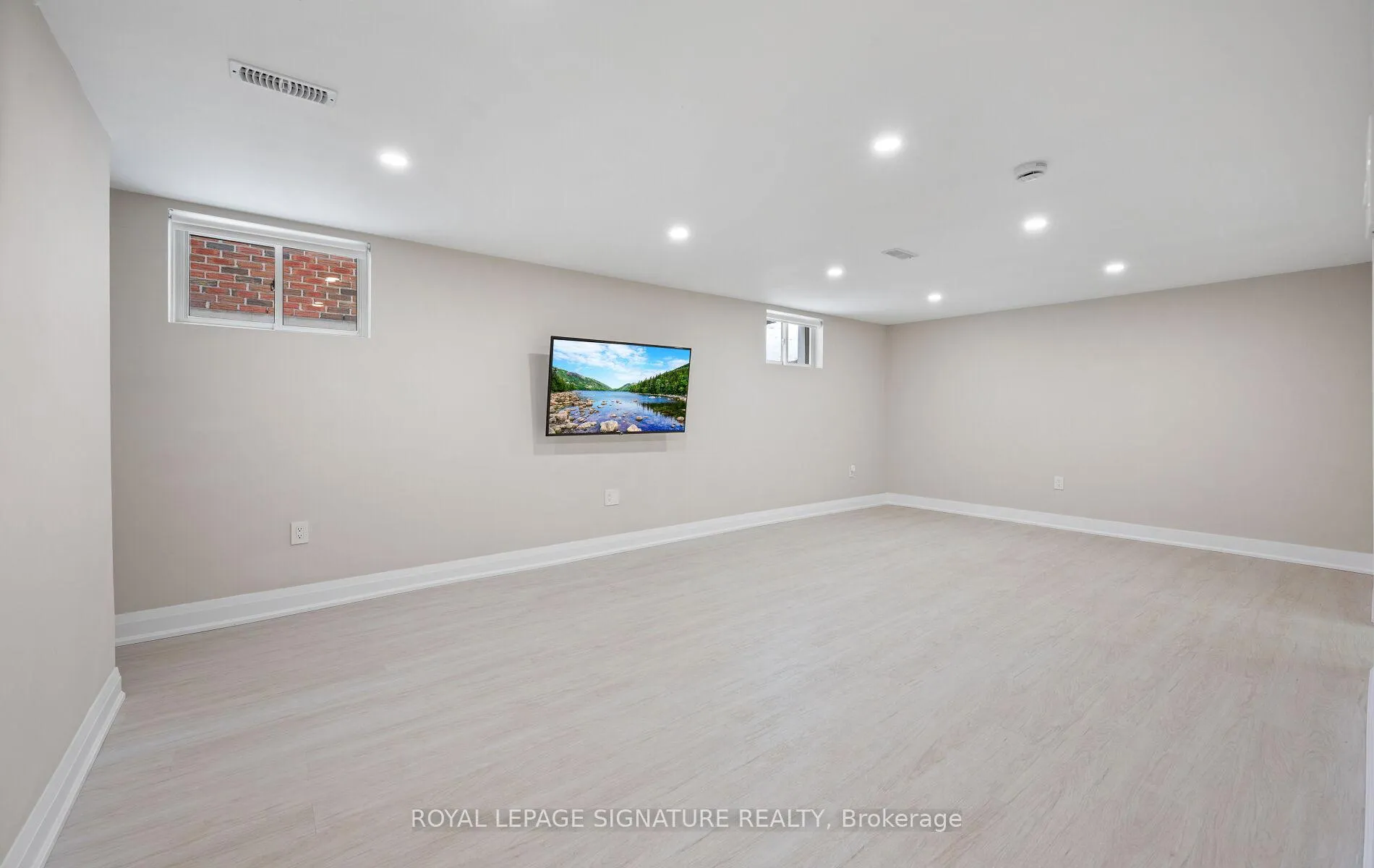 Photo 41 of 357 Rossland Road E, Oshawa, O'Neill — HOMEH