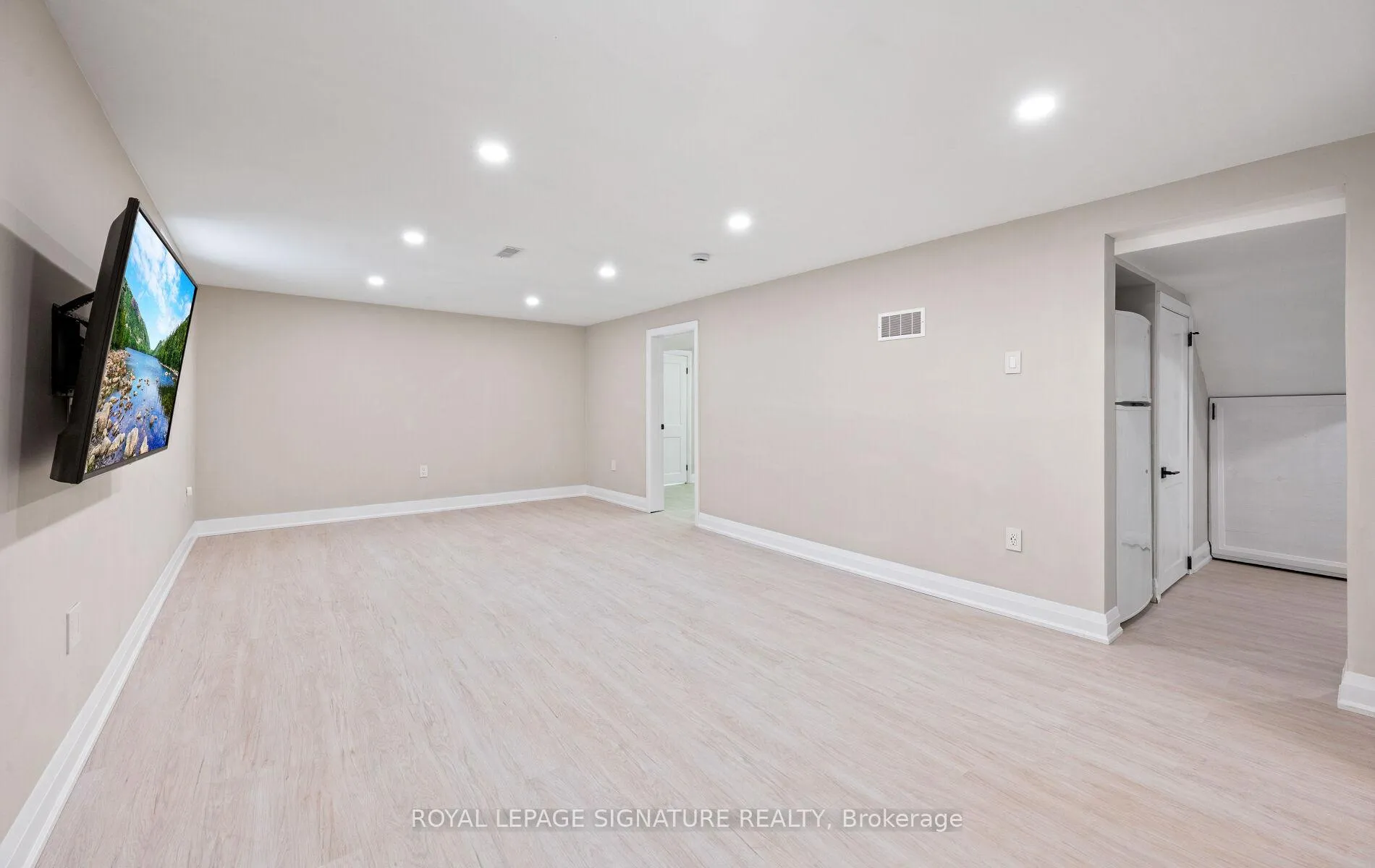 Photo 42 of 357 Rossland Road E, Oshawa, O'Neill — HOMEH