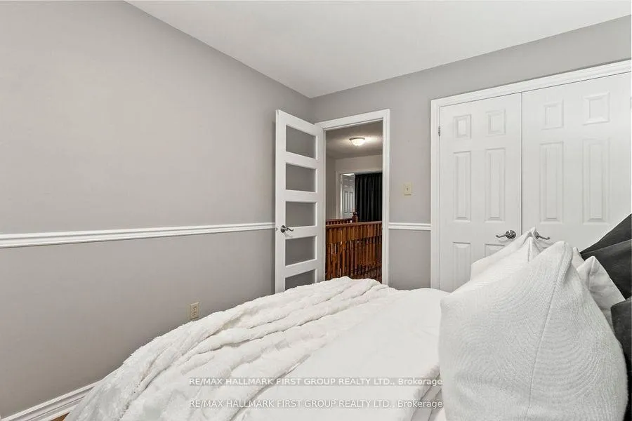 Photo 29 of 4 Winterberry Drive, Whitby, Rolling Acres — HOMEH