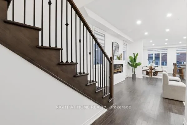 Photo 14 of 1366 Farmstead Drive, Milton, Ford — HOMEH