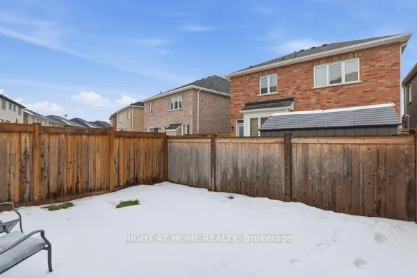 Photo 23 of 1366 Farmstead Drive, Milton, Ford — HOMEH