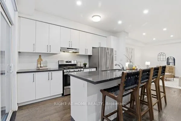 Photo 31 of 1366 Farmstead Drive, Milton, Ford — HOMEH