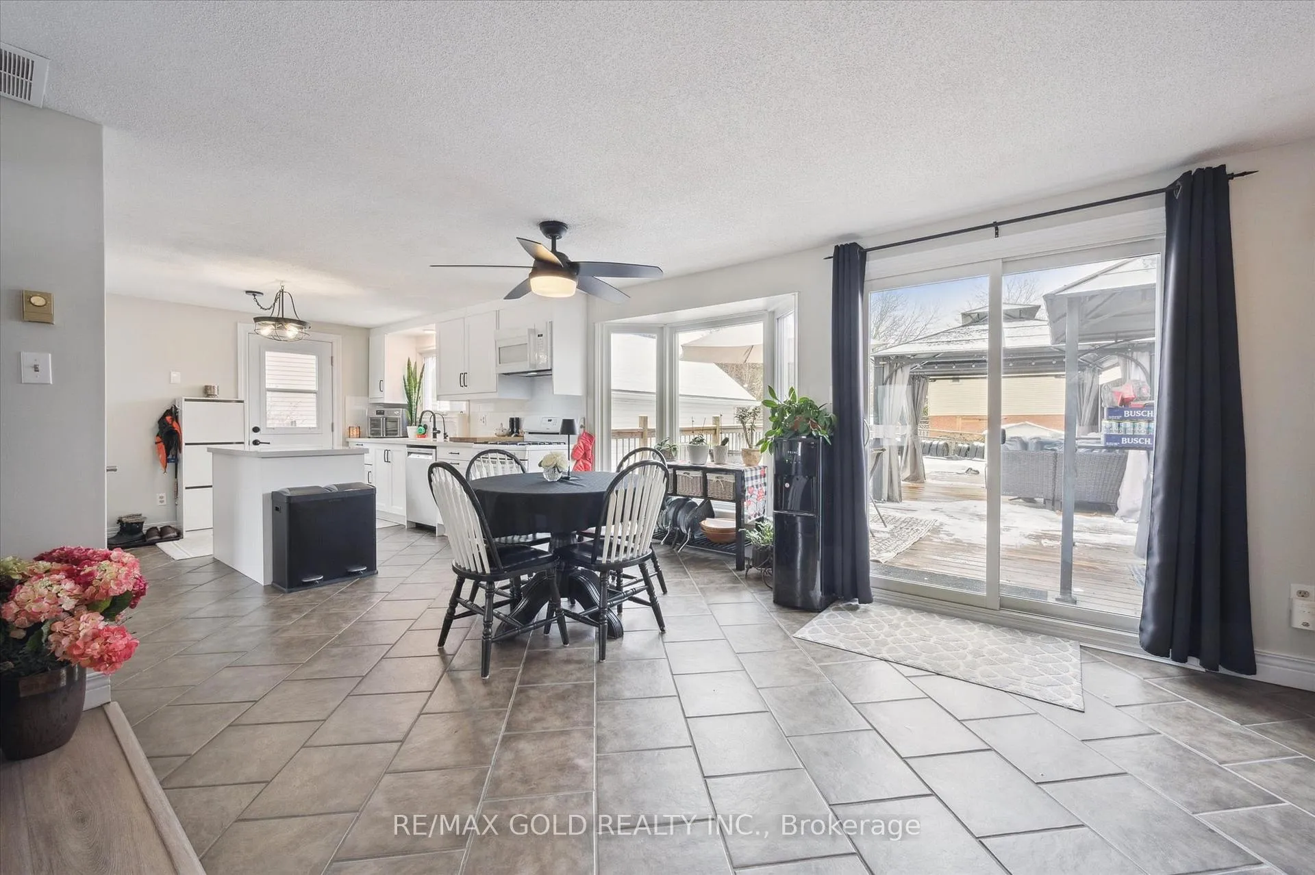 Photo 10 of 33 Chesterton Lane, Guelph, Grange Road — HOMEH