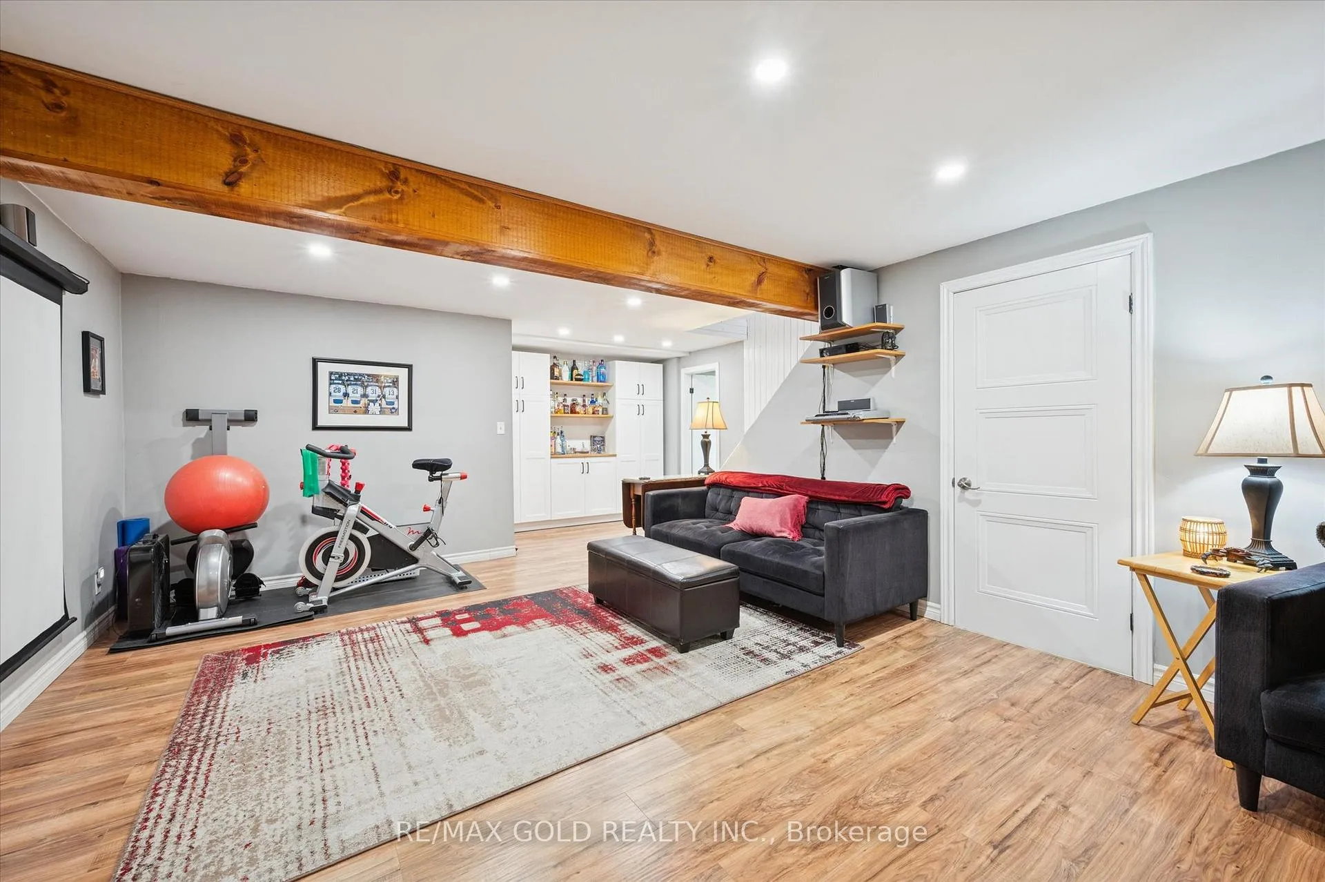 Photo 25 of 33 Chesterton Lane, Guelph, Grange Road — HOMEH