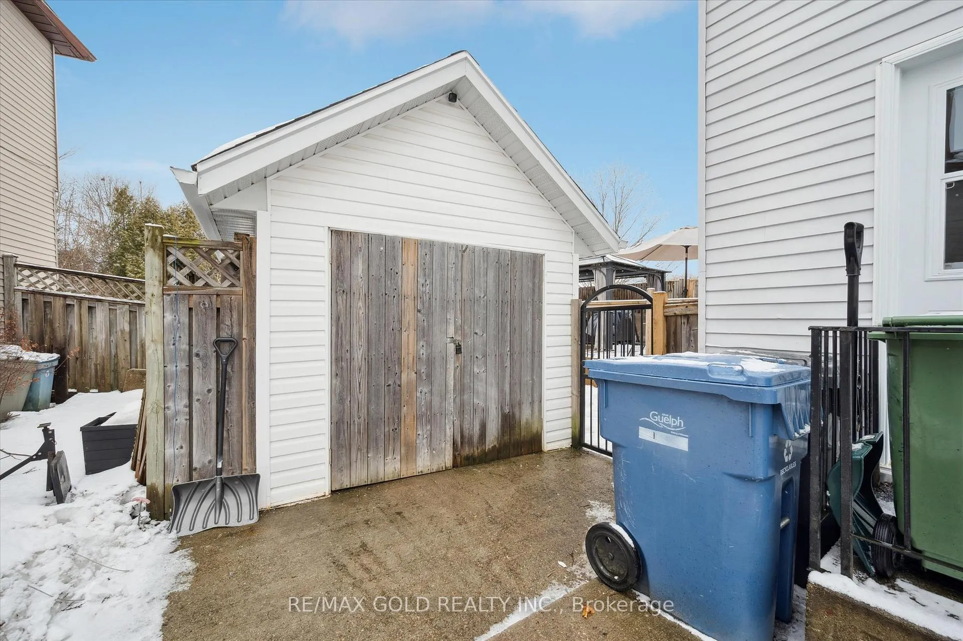 Photo 30 of 33 Chesterton Lane, Guelph, Grange Road — HOMEH
