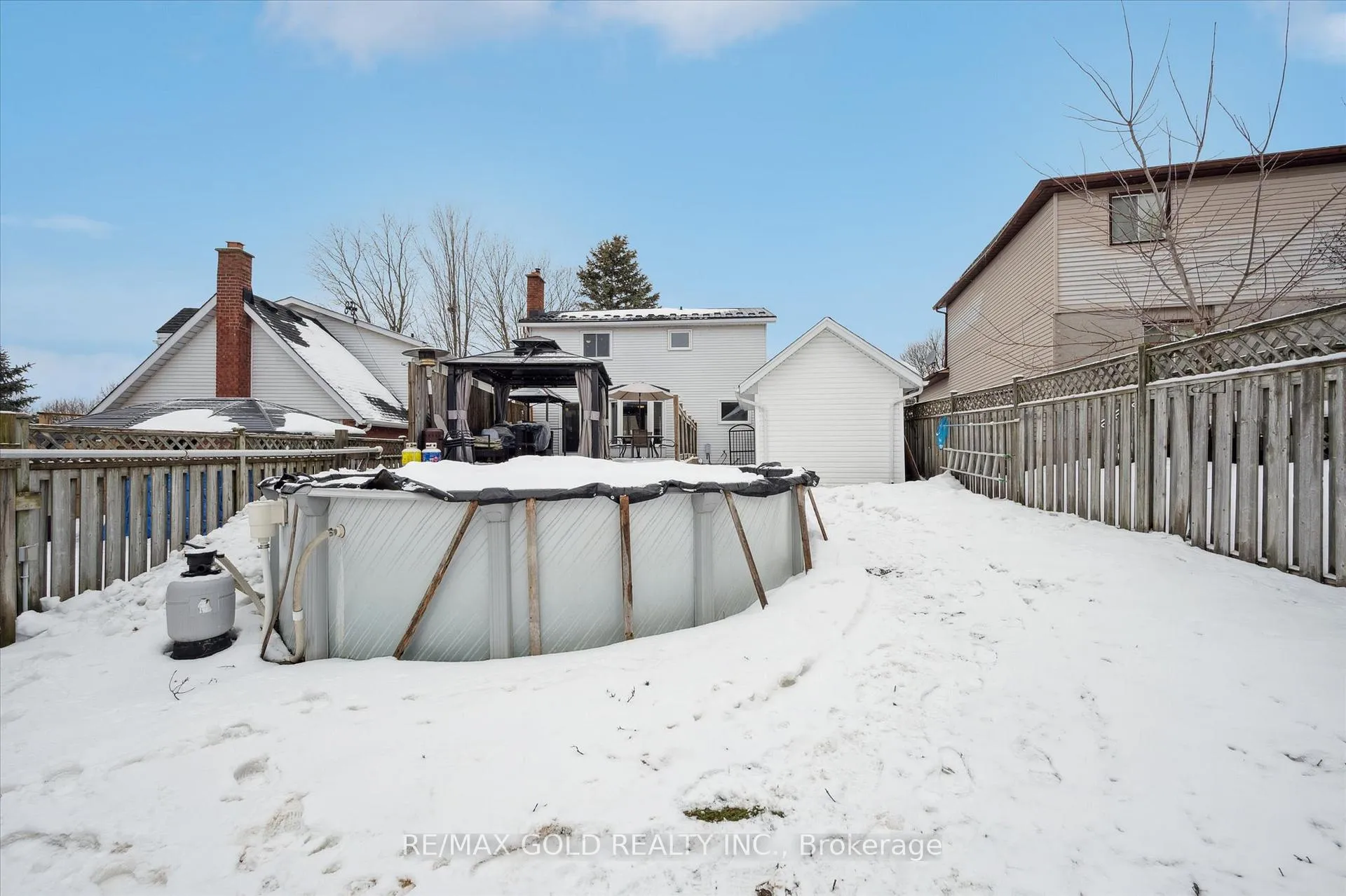 Photo 32 of 33 Chesterton Lane, Guelph, Grange Road — HOMEH
