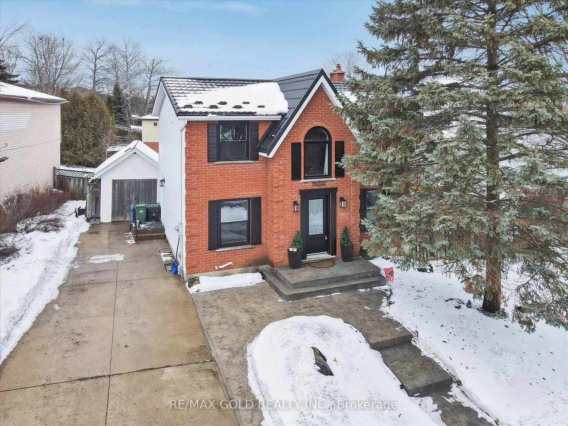 Photo 37 of 33 Chesterton Lane, Guelph, Grange Road — HOMEH