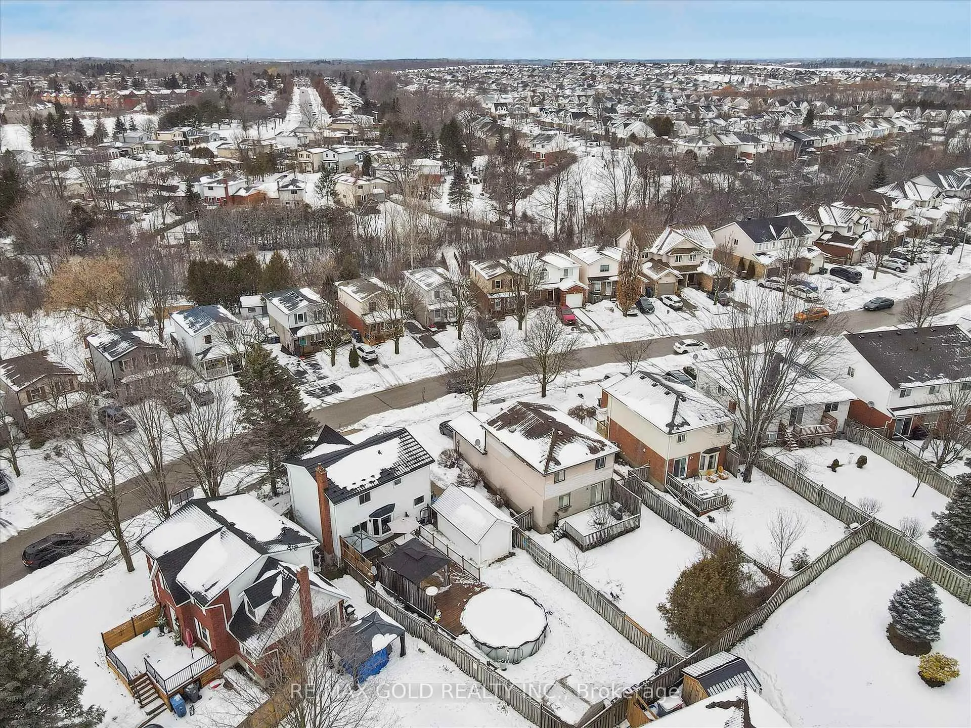 Photo 42 of 33 Chesterton Lane, Guelph, Grange Road — HOMEH