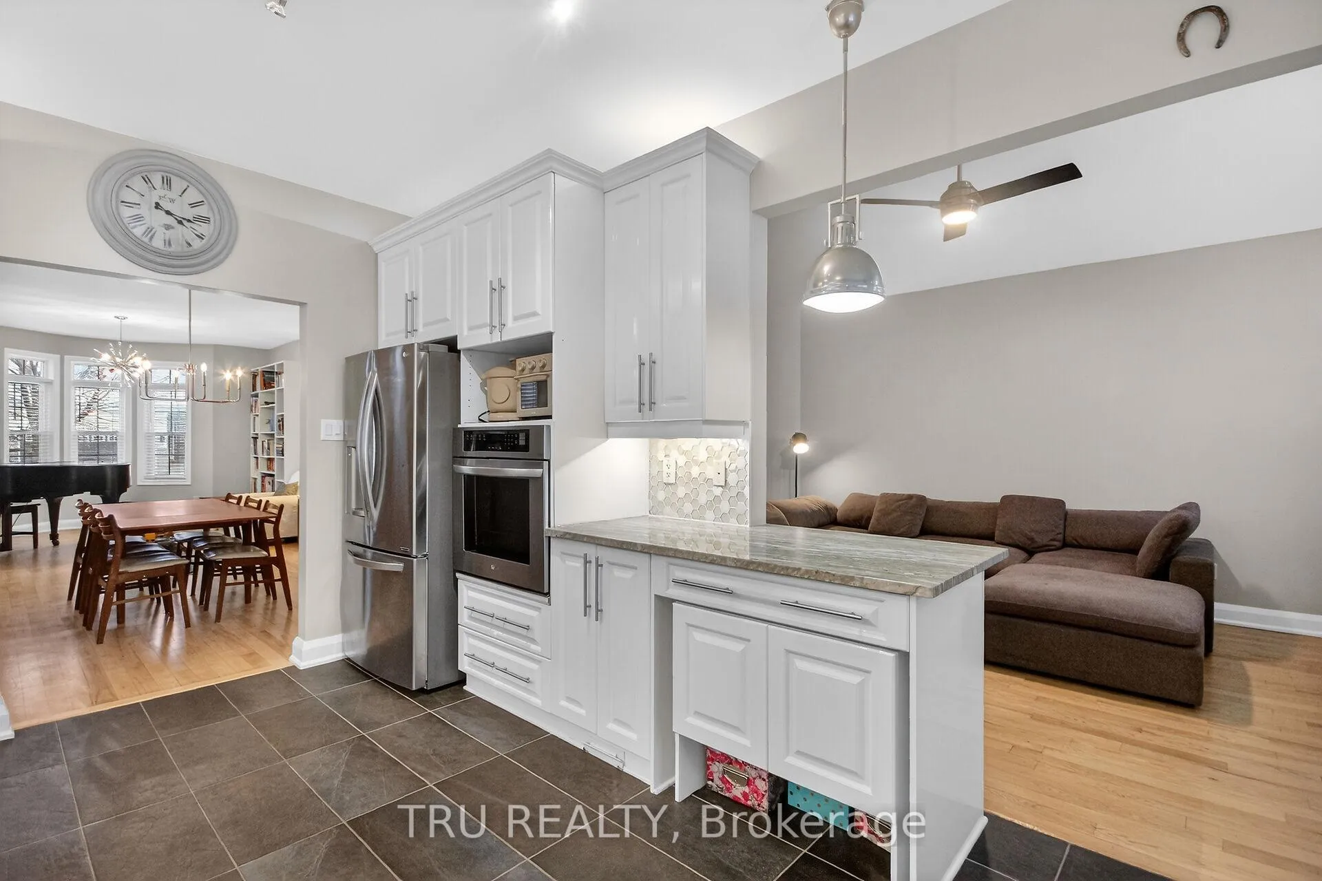 Photo 19 of 590 Anjana Circle, Ottawa, Barrhaven - Cedargrove/Fraserdale — HOMEH