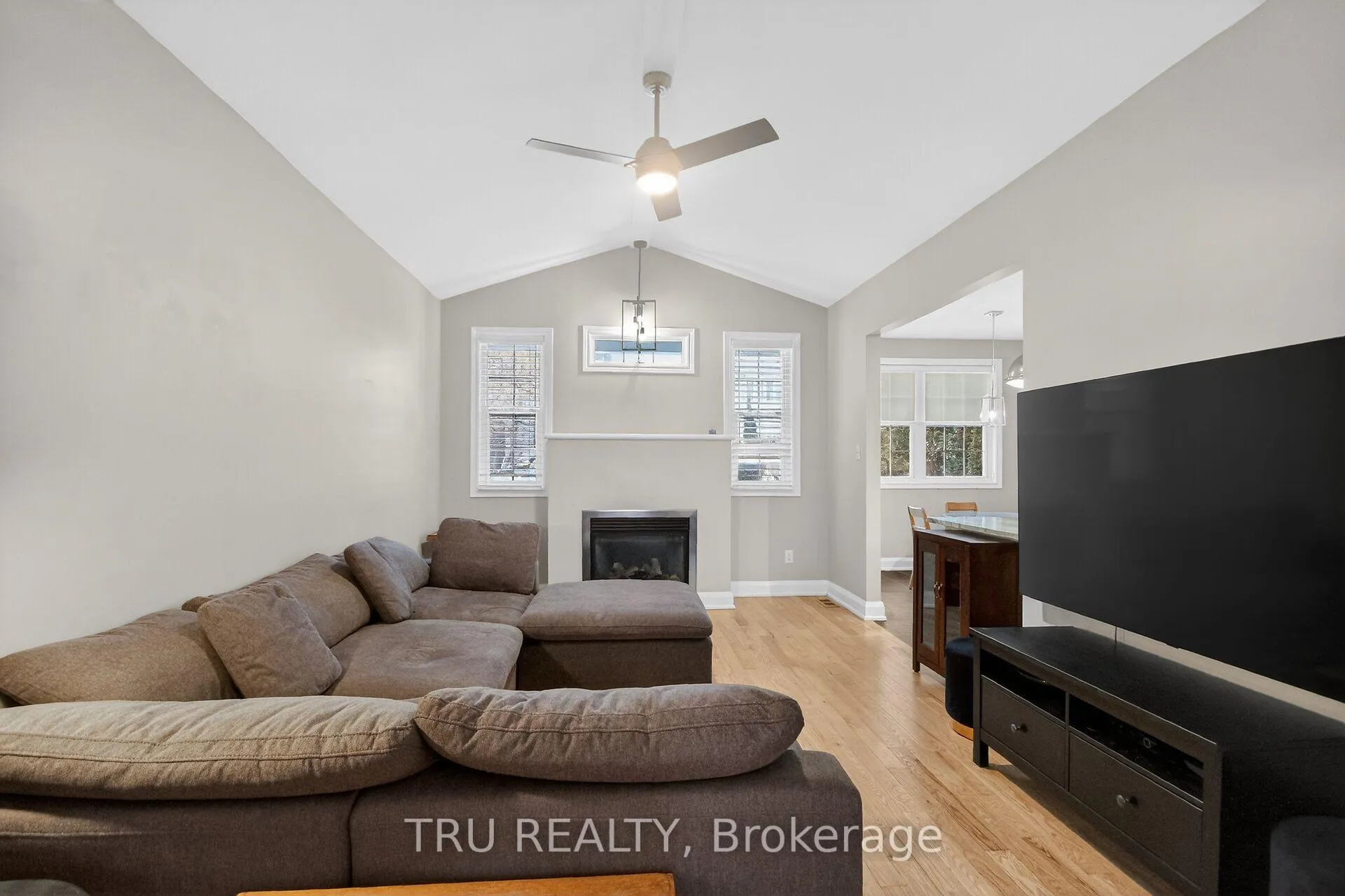 Photo 23 of 590 Anjana Circle, Ottawa, Barrhaven - Cedargrove/Fraserdale — HOMEH
