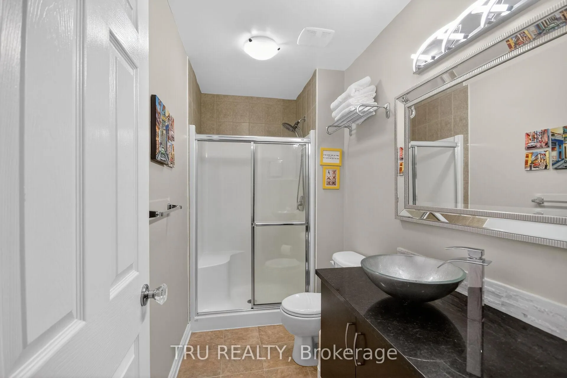 Photo 41 of 590 Anjana Circle, Ottawa, Barrhaven - Cedargrove/Fraserdale — HOMEH