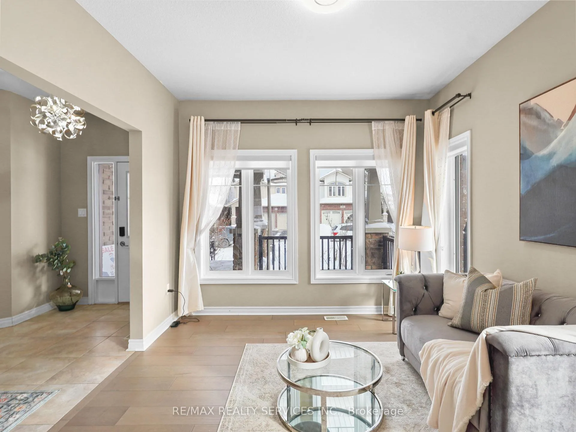 Photo 6 of 906 Audrey Place, Kitchener — HOMEH