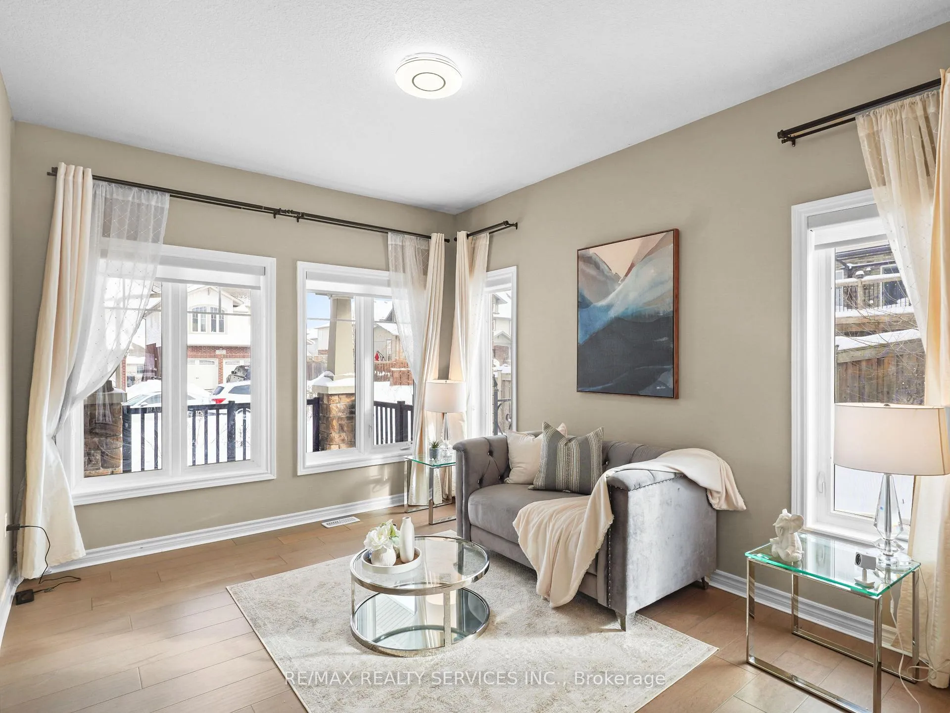 Photo 7 of 906 Audrey Place, Kitchener — HOMEH