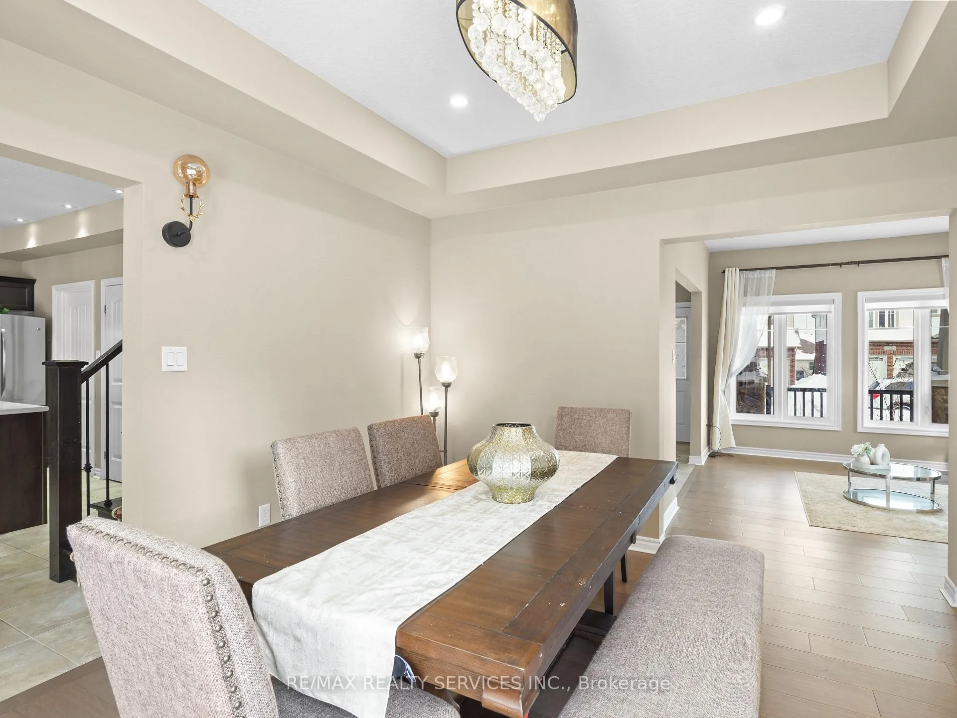 Photo 11 of 906 Audrey Place, Kitchener — HOMEH