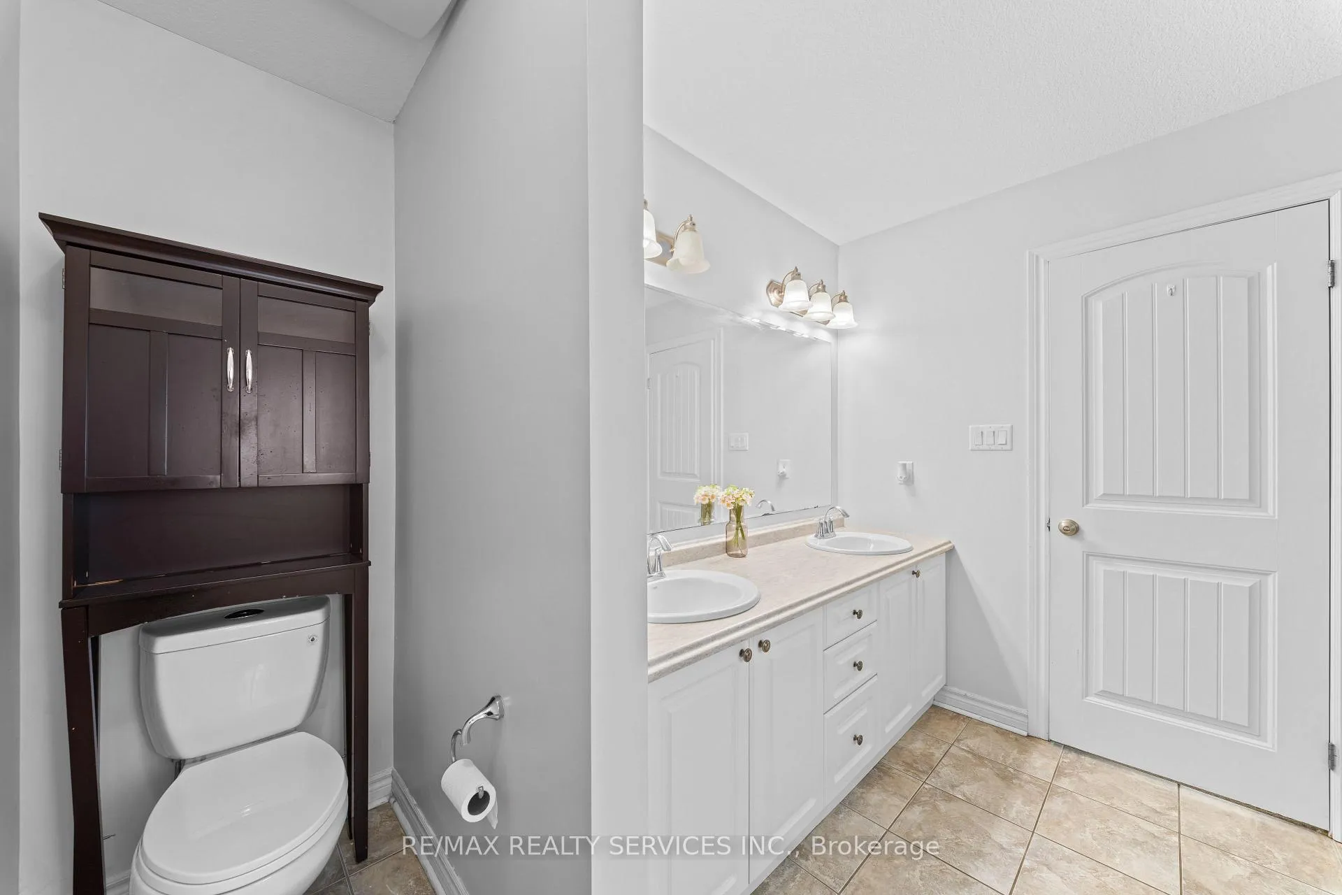 Photo 32 of 906 Audrey Place, Kitchener — HOMEH