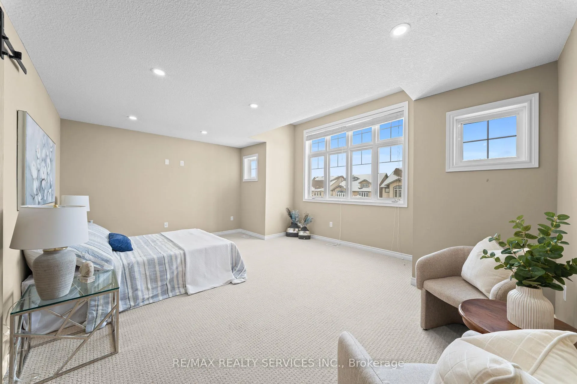 Photo 33 of 906 Audrey Place, Kitchener — HOMEH
