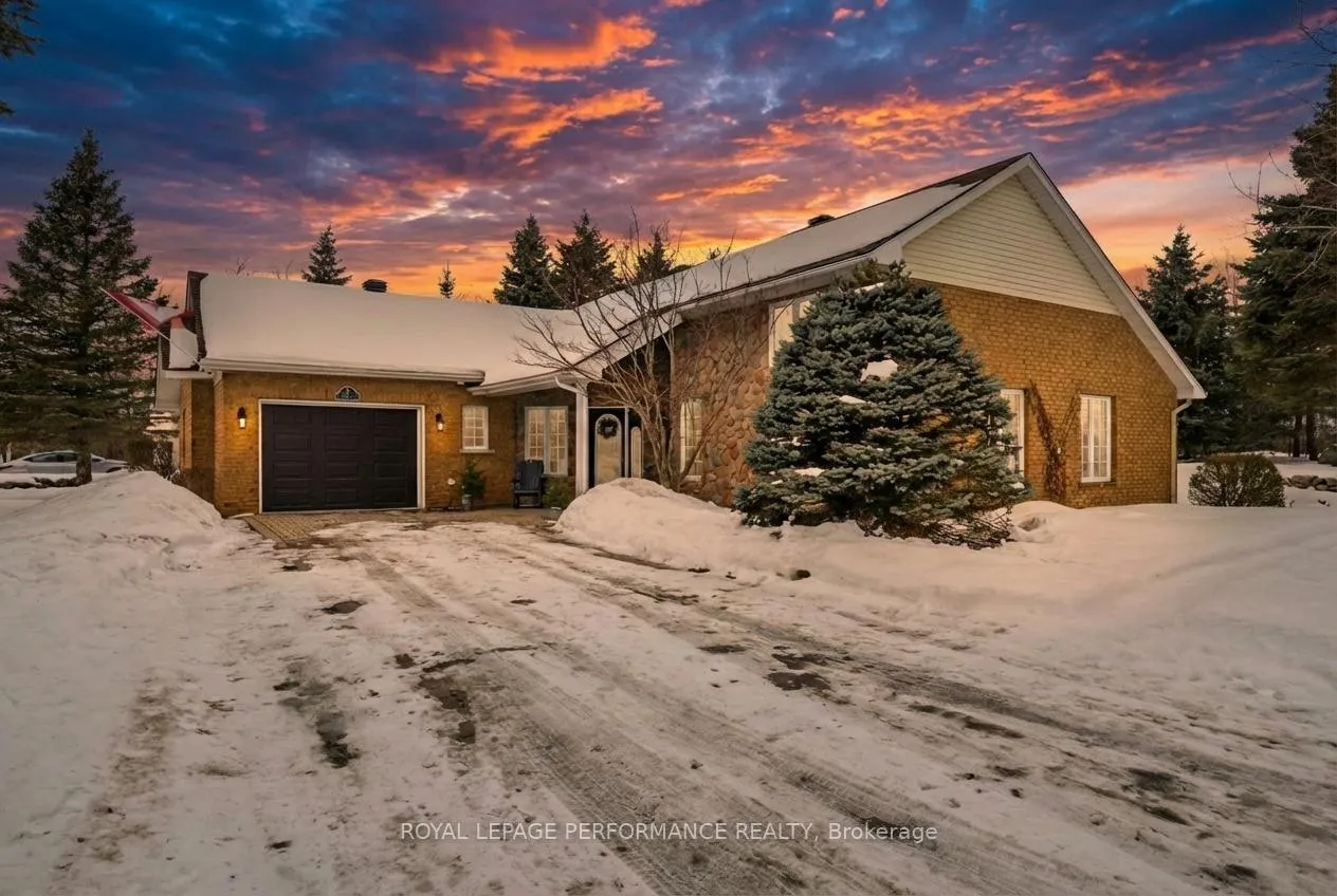 Photo 1 of 2 Barry Street, South Stormont, Long Sault — HOMEH