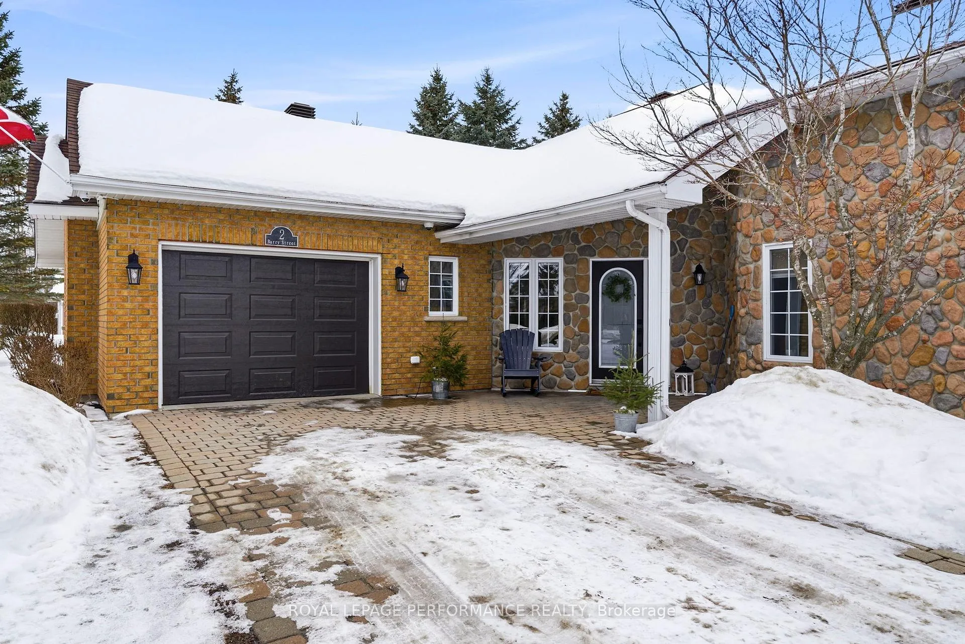 Photo 4 of 2 Barry Street, South Stormont, Long Sault — HOMEH