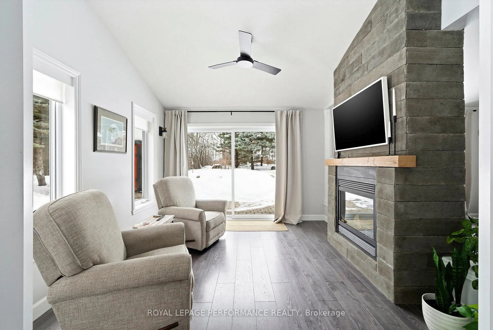 Photo 15 of 2 Barry Street, South Stormont, Long Sault — HOMEH
