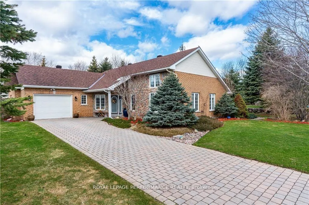 Photo 40 of 2 Barry Street, South Stormont, Long Sault — HOMEH