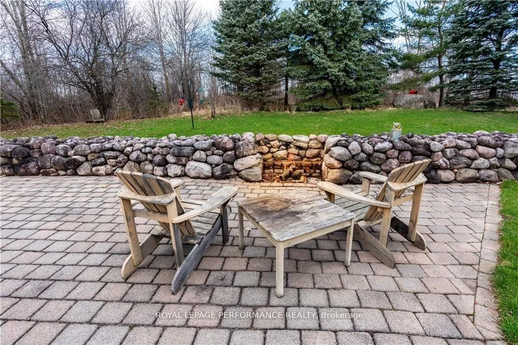 Photo 41 of 2 Barry Street, South Stormont, Long Sault — HOMEH