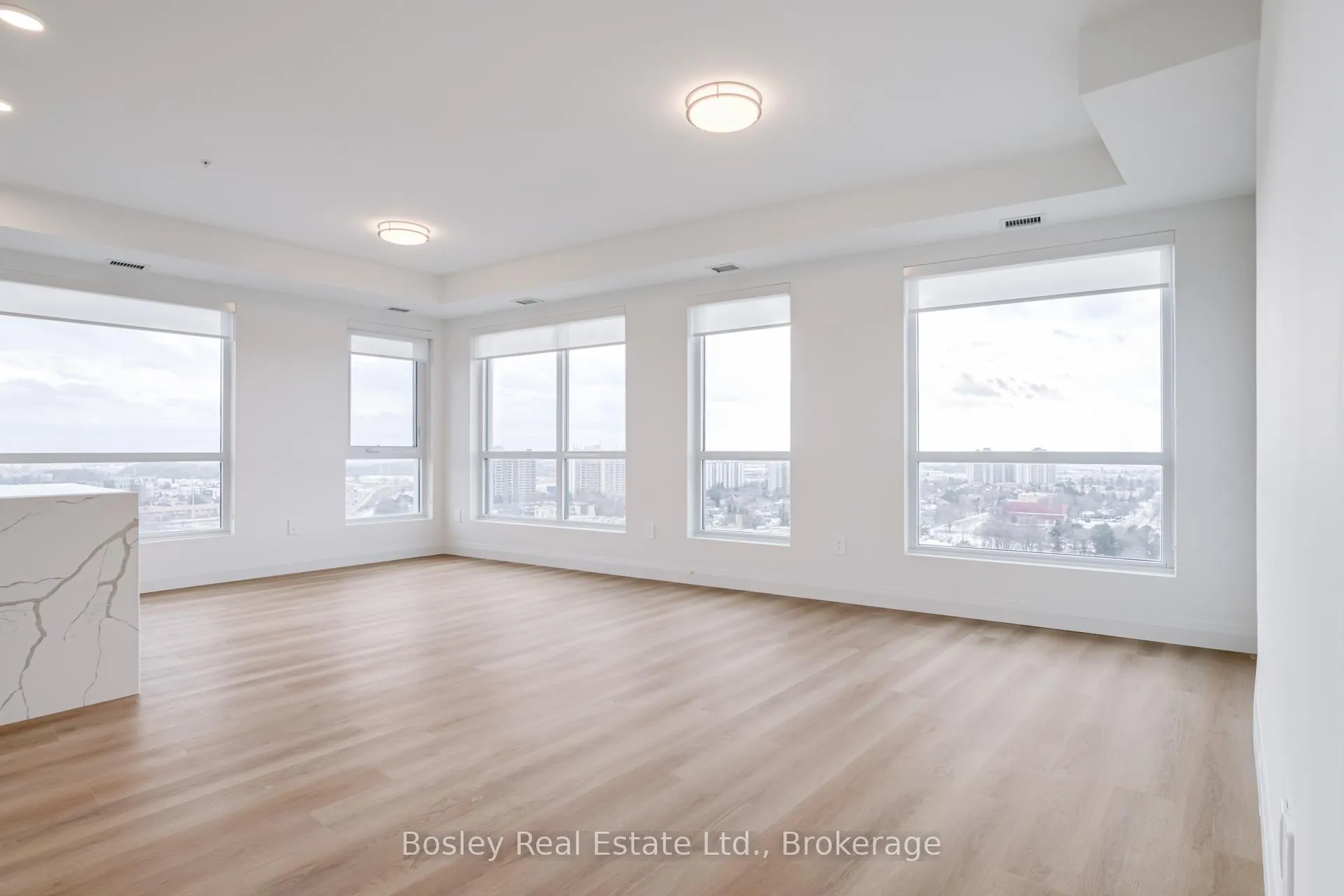 Photo 10 of Unit 1504, 1333 Weber Street E, Kitchener — HOMEH