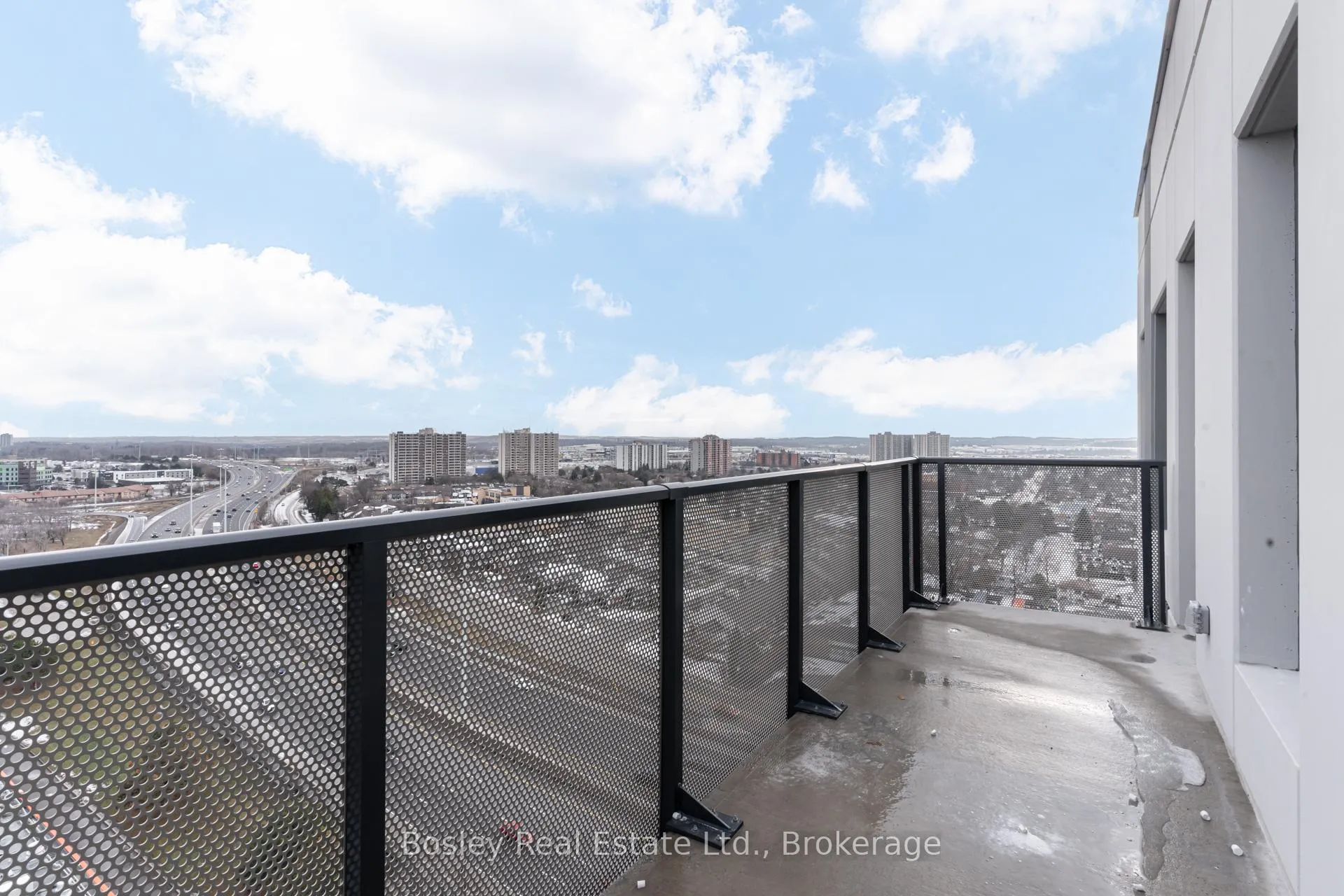 Photo 23 of Unit 1504, 1333 Weber Street E, Kitchener — HOMEH