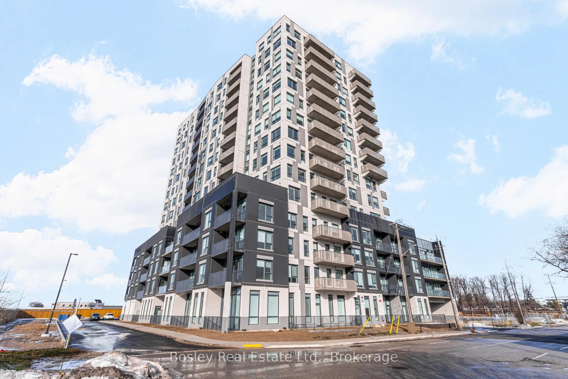 Photo 30 of Unit 1504, 1333 Weber Street E, Kitchener — HOMEH