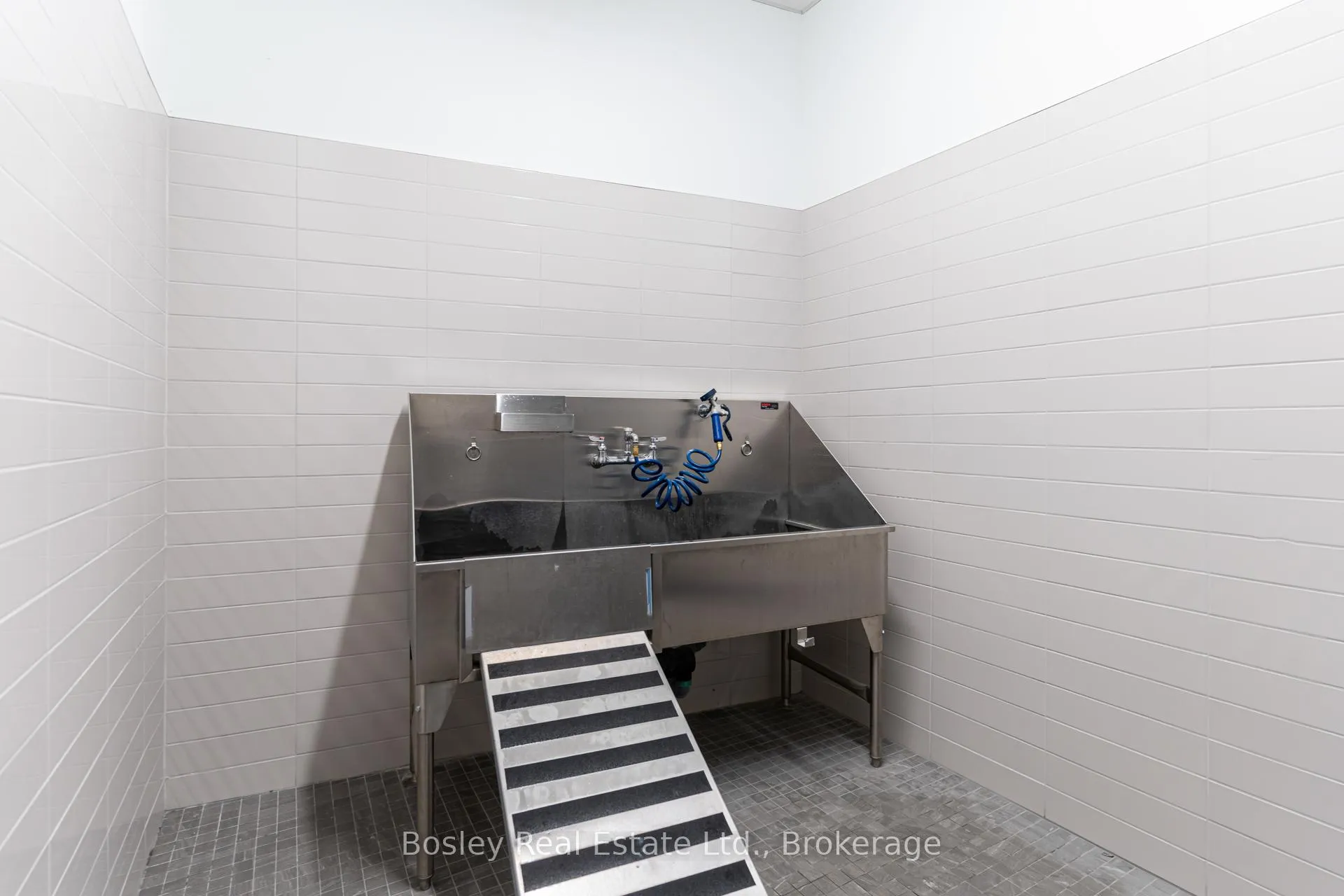 Photo 40 of Unit 1504, 1333 Weber Street E, Kitchener — HOMEH